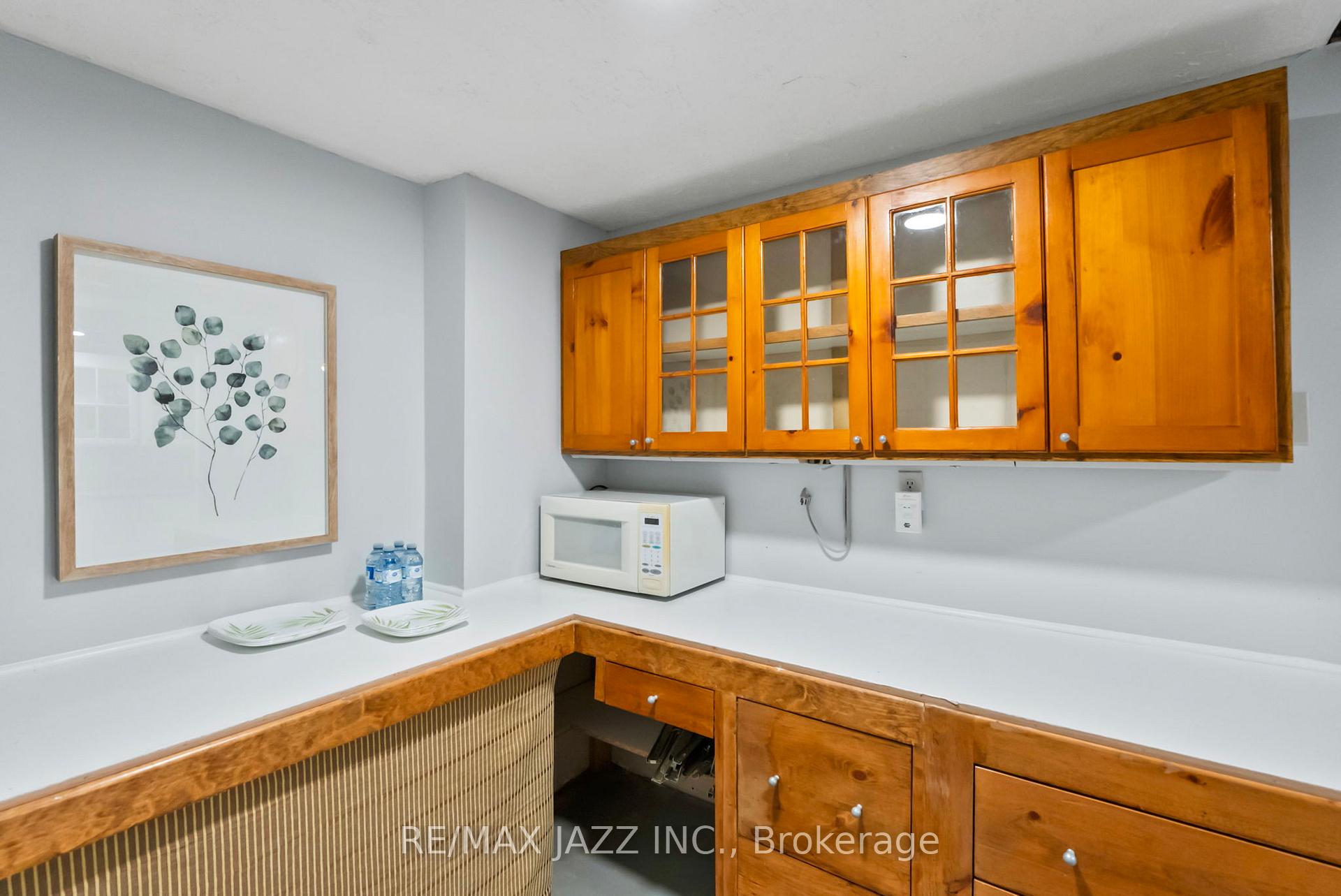 Photo 50 of 922 Southdown Drive, Oshawa, Donevan — HOMEH