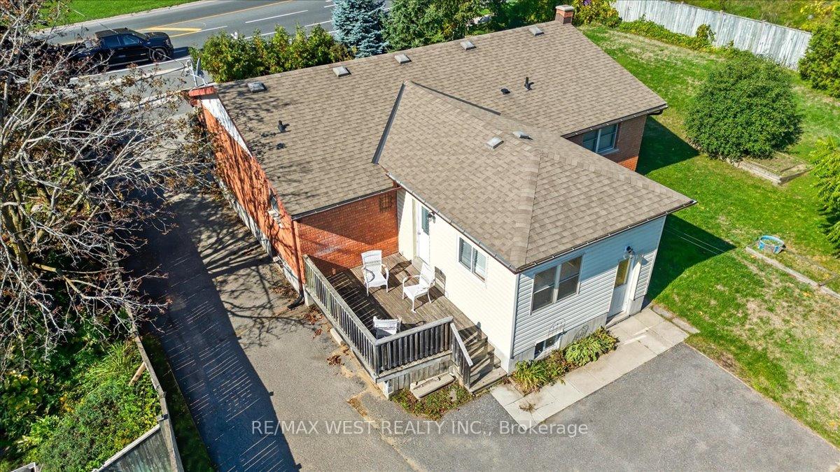 Photo 15 of 816 Brealey Drive, Peterborough, Otonabee Ward 1 — HOMEH