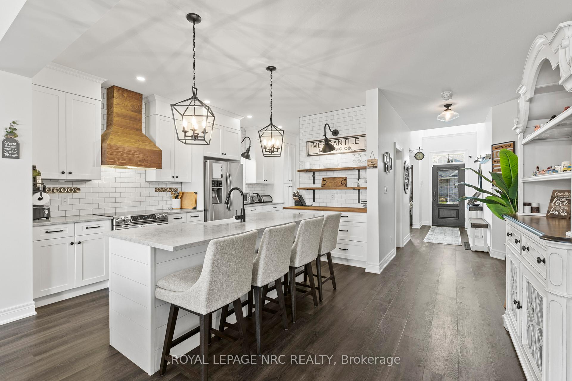 Photo 7 of 374 Julia Drive, Welland, Coyle Creek — HOMEH