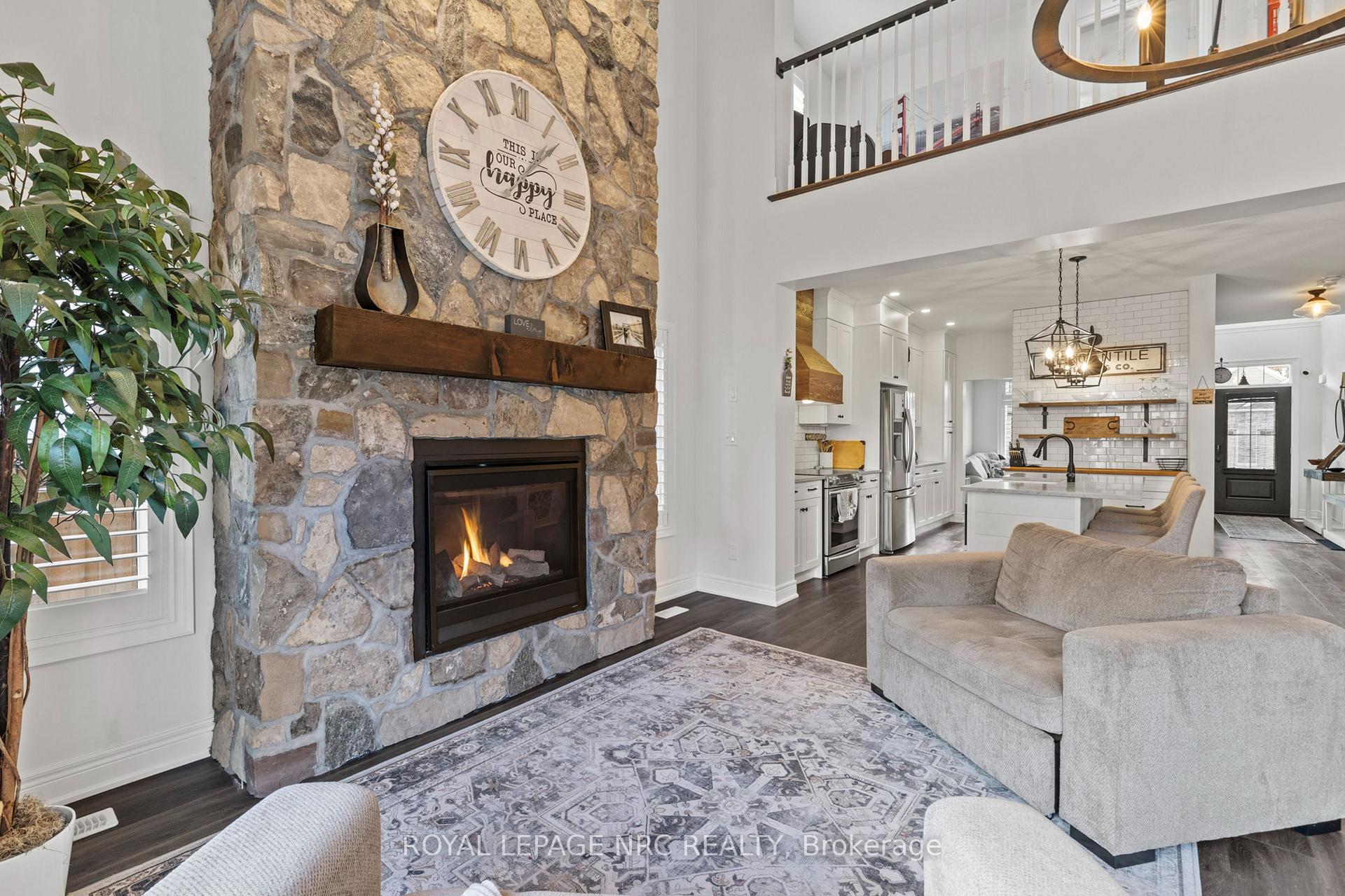Photo 15 of 374 Julia Drive, Welland, Coyle Creek — HOMEH