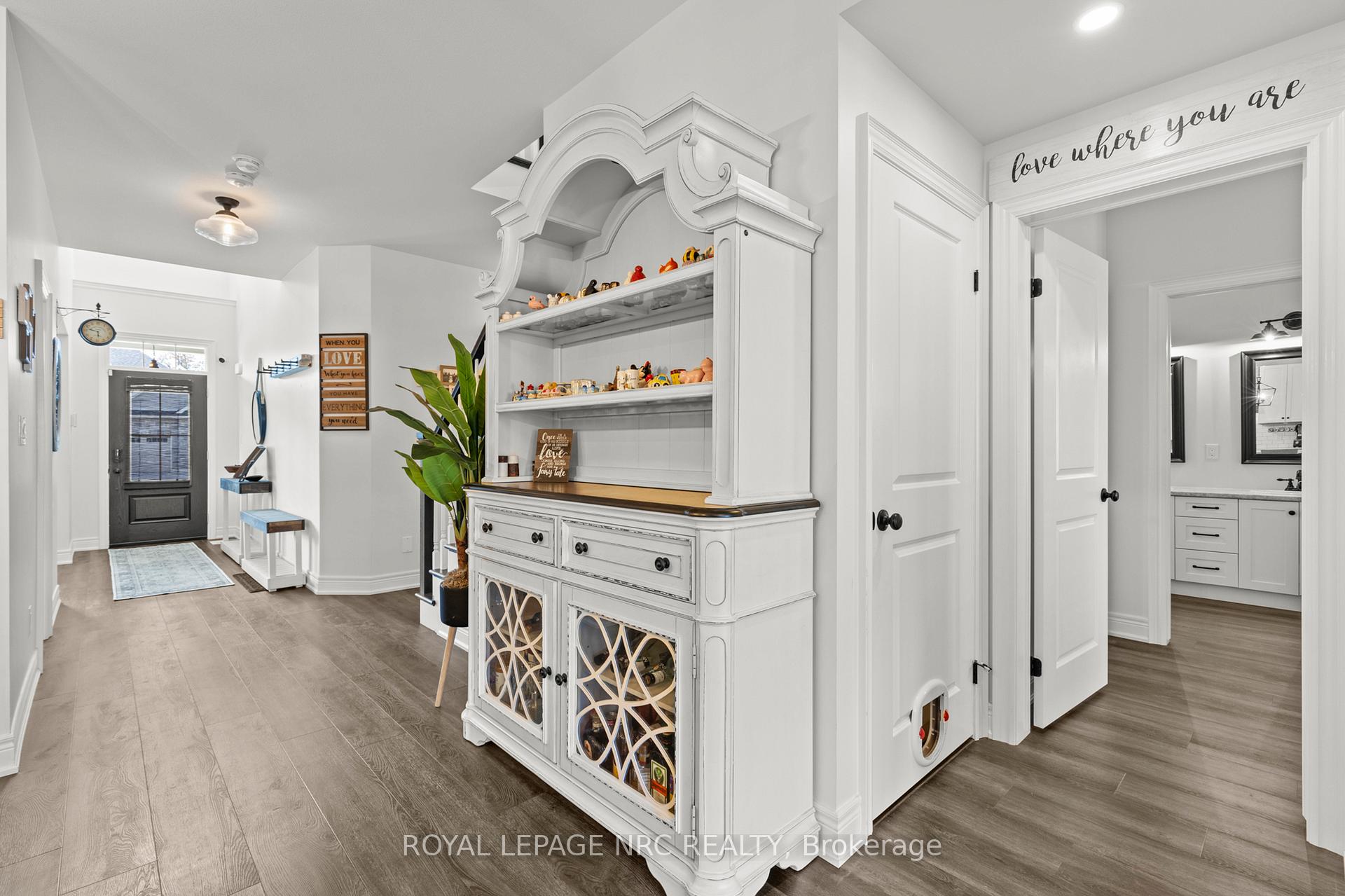 Photo 19 of 374 Julia Drive, Welland, Coyle Creek — HOMEH