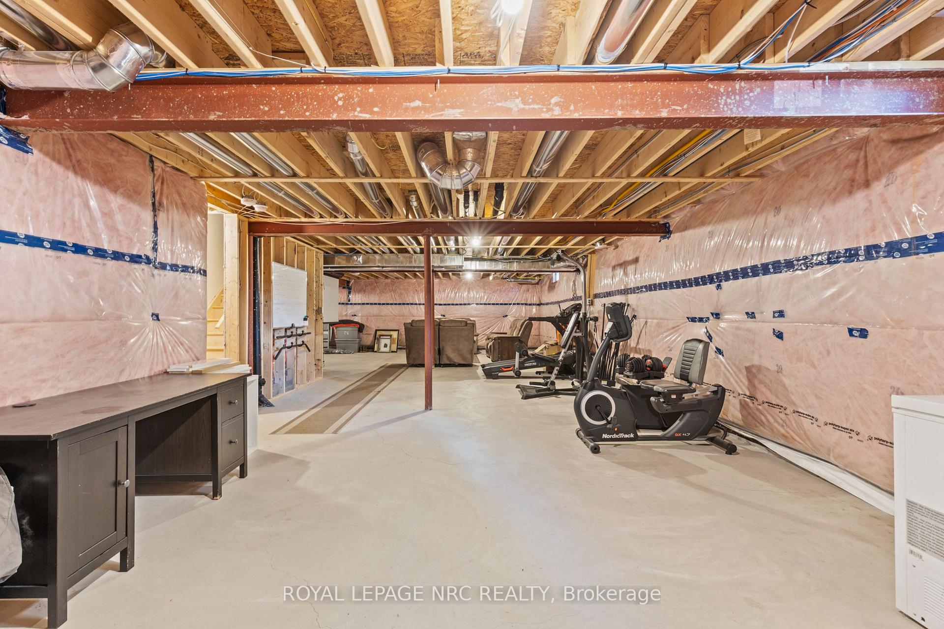 Photo 29 of 374 Julia Drive, Welland, Coyle Creek — HOMEH