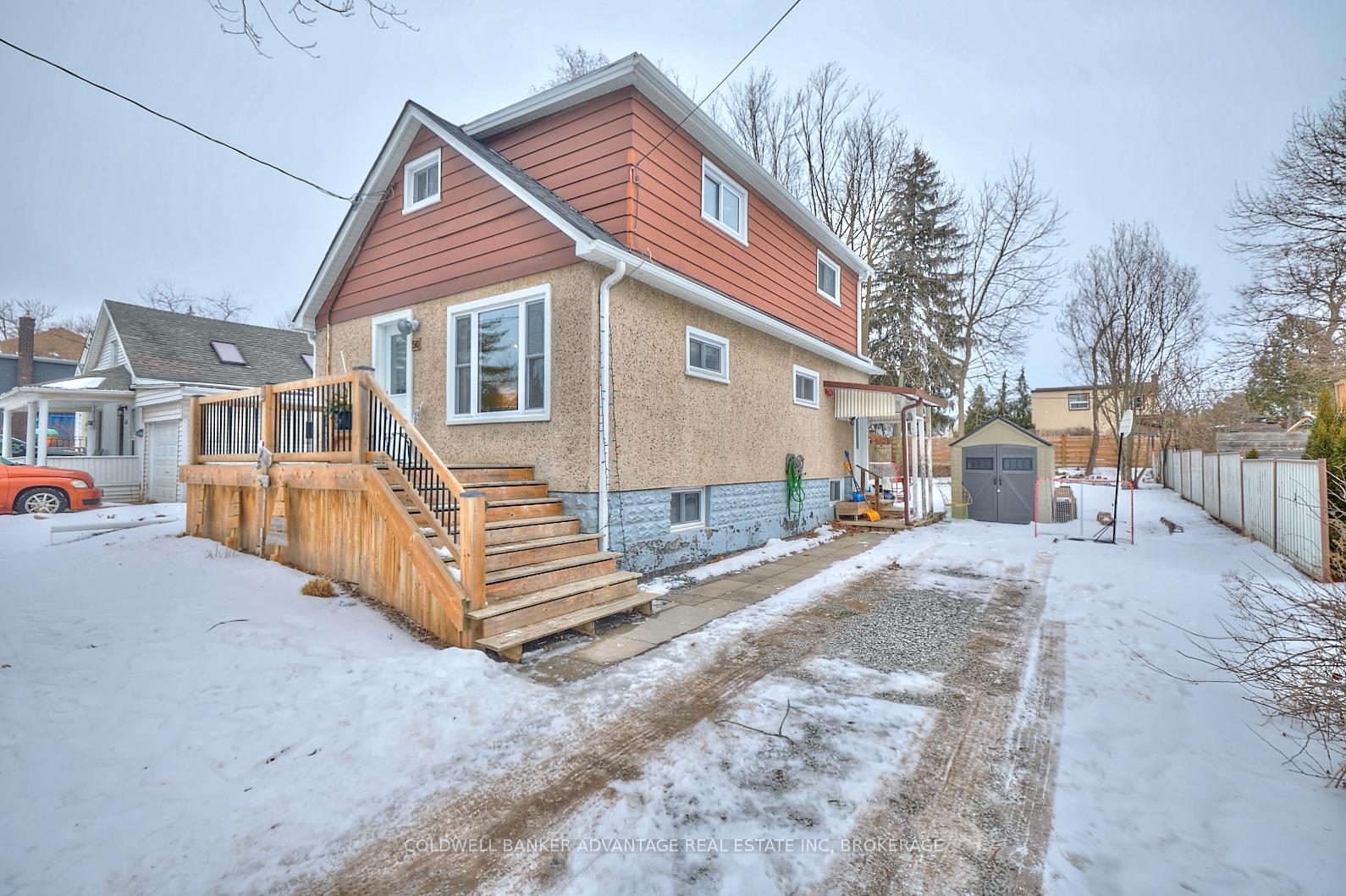 Front of 50 Dufferin Street
