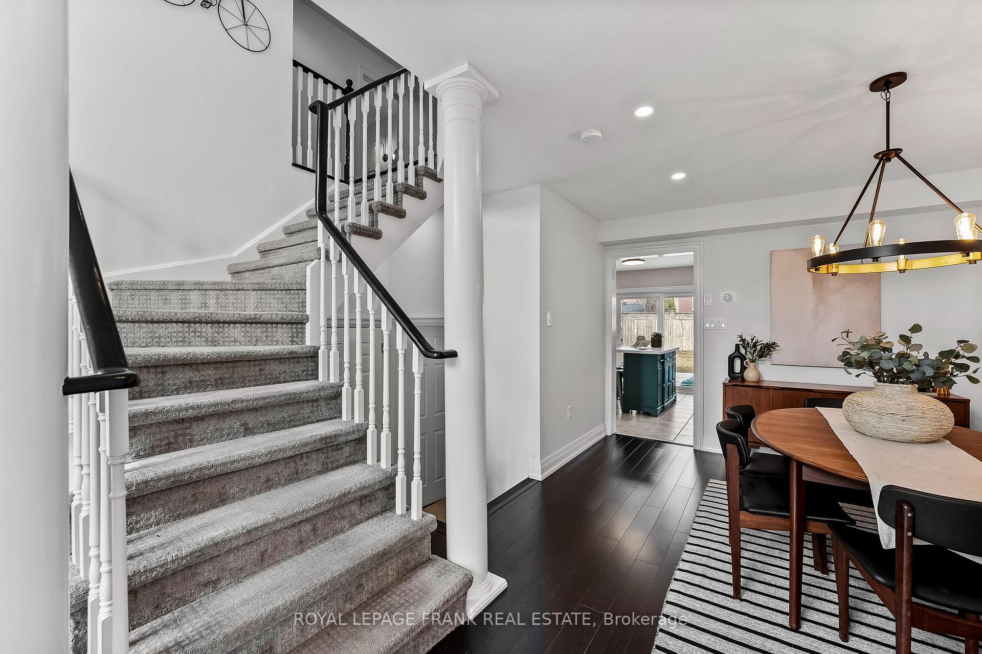 Photo 12 of 1465 Lyncroft Crescent, Oshawa, Taunton — HOMEH