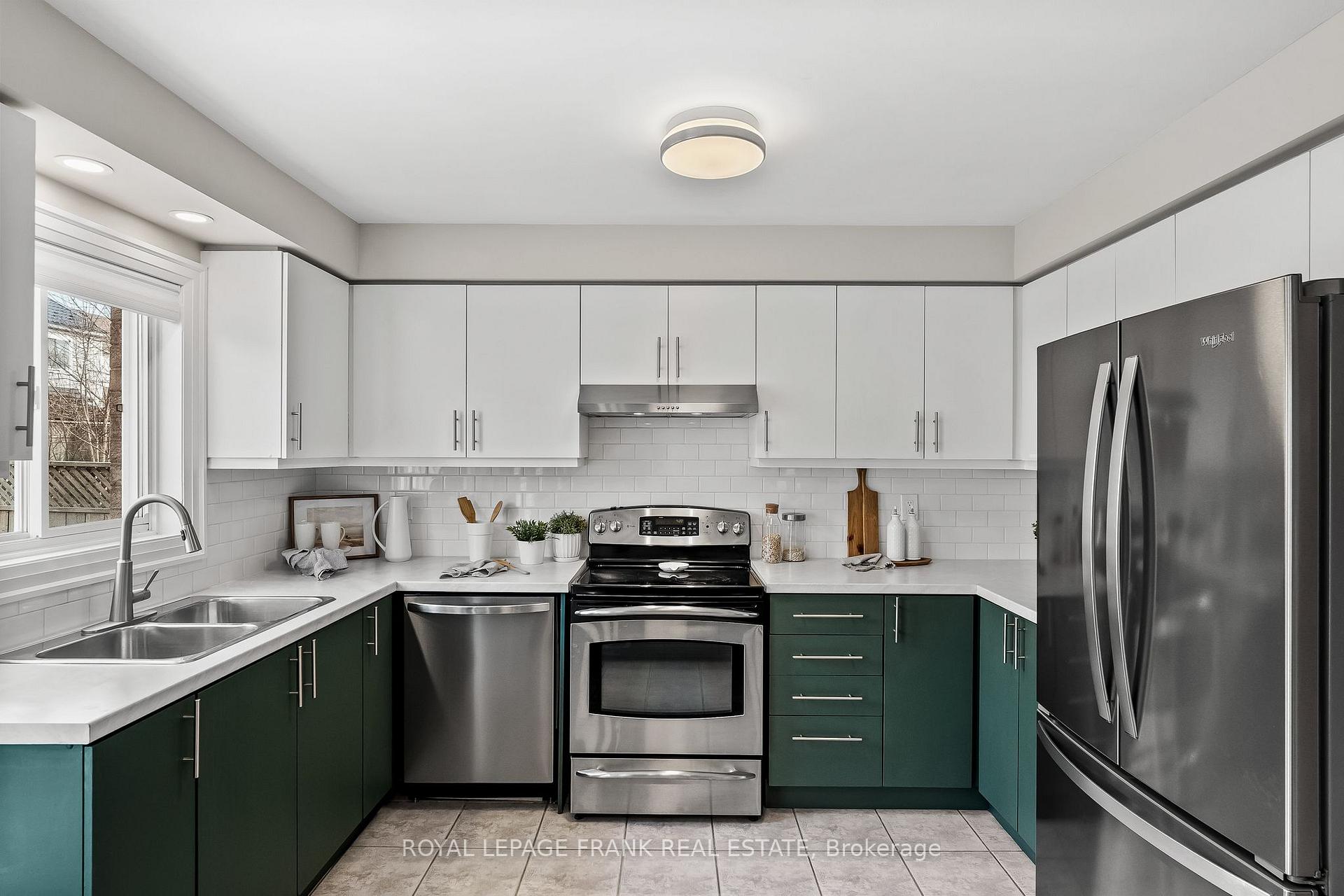 Photo 20 of 1465 Lyncroft Crescent, Oshawa, Taunton — HOMEH