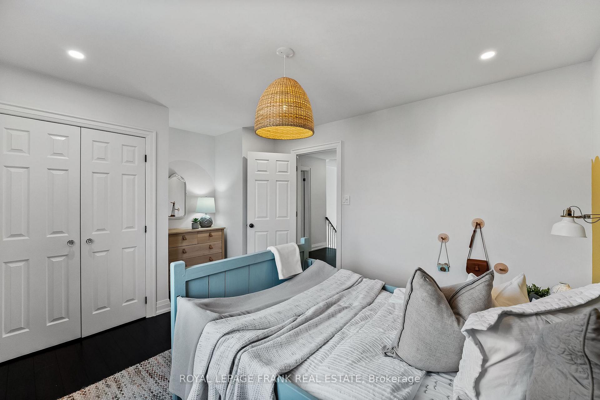 Photo 33 of 1465 Lyncroft Crescent, Oshawa, Taunton — HOMEH