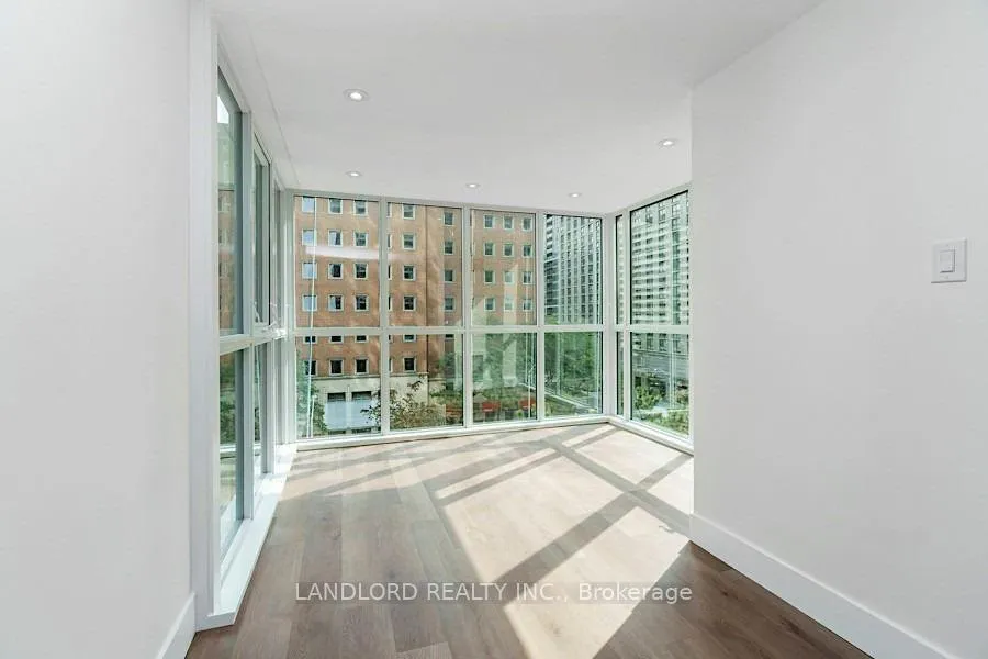 Photo 13 of Unit 705, 278 Bloor Street E, Toronto, Rosedale-Moore Park — HOMEH