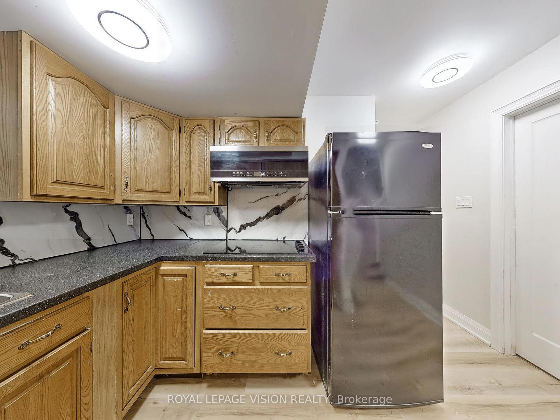 Photo 10 of Unit BSMT, 348 Preston Drive, Oshawa, McLaughlin — HOMEH