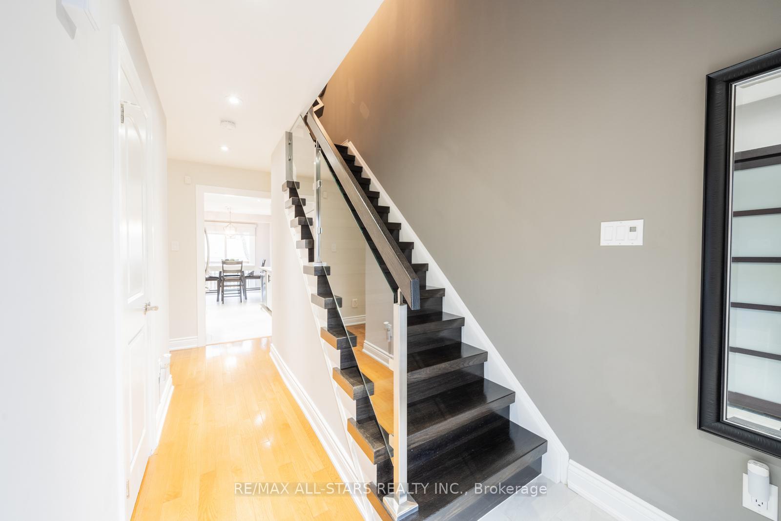 Photo 5 of 141 Timber Mill Avenue, Whitby, Williamsburg — HOMEH