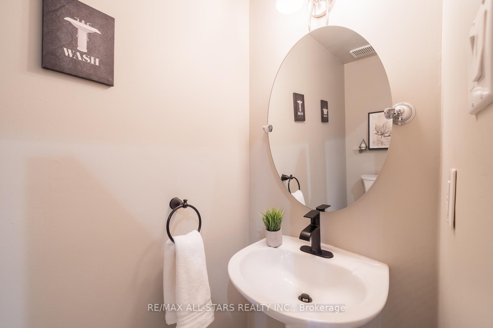 Photo 20 of 141 Timber Mill Avenue, Whitby, Williamsburg — HOMEH
