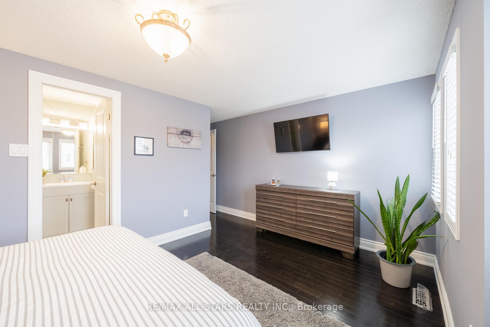 Photo 28 of 141 Timber Mill Avenue, Whitby, Williamsburg — HOMEH