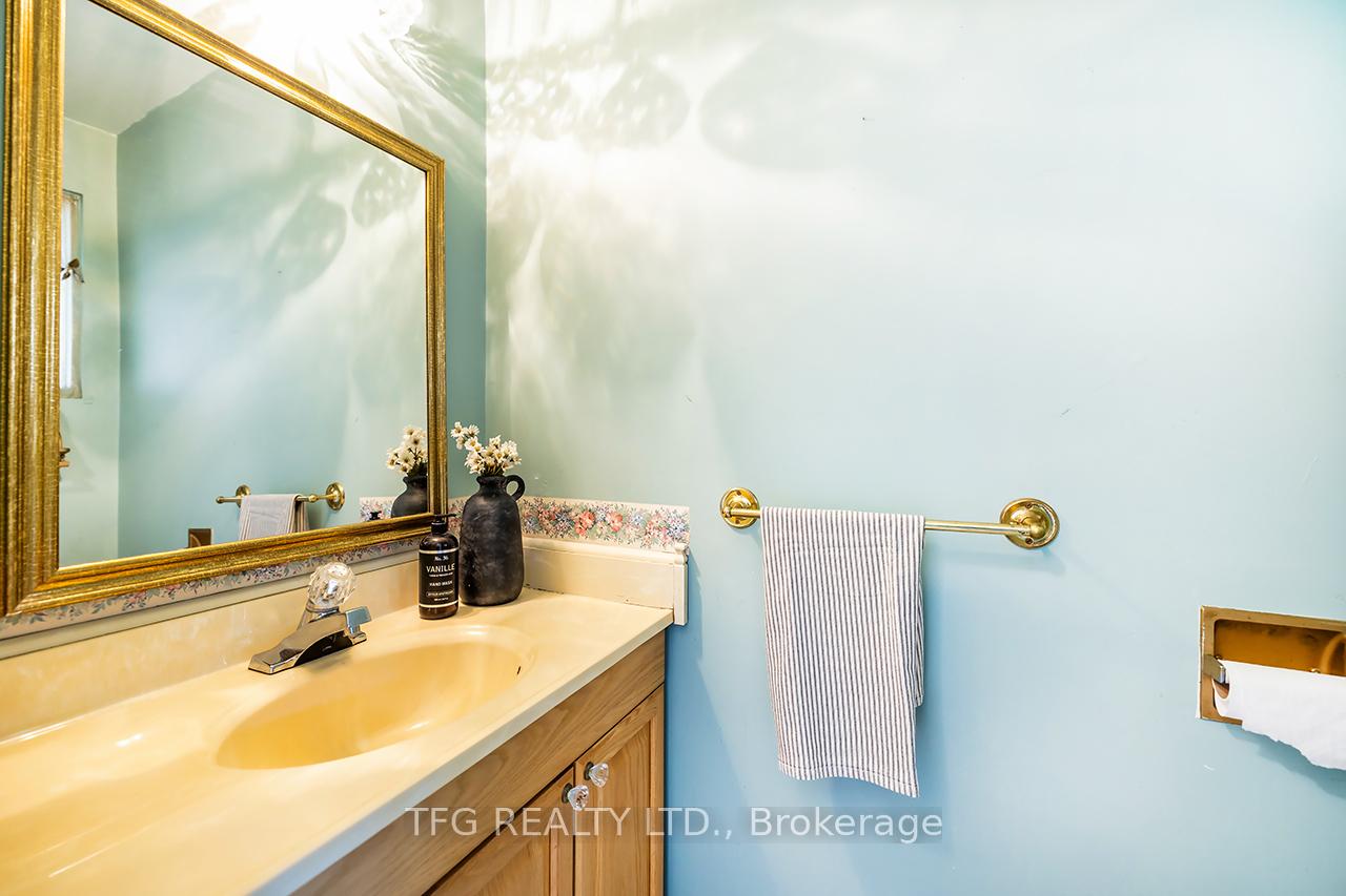 Photo 22 of 789 Crawford Drive, Peterborough, Otonabee Ward 1 — HOMEH