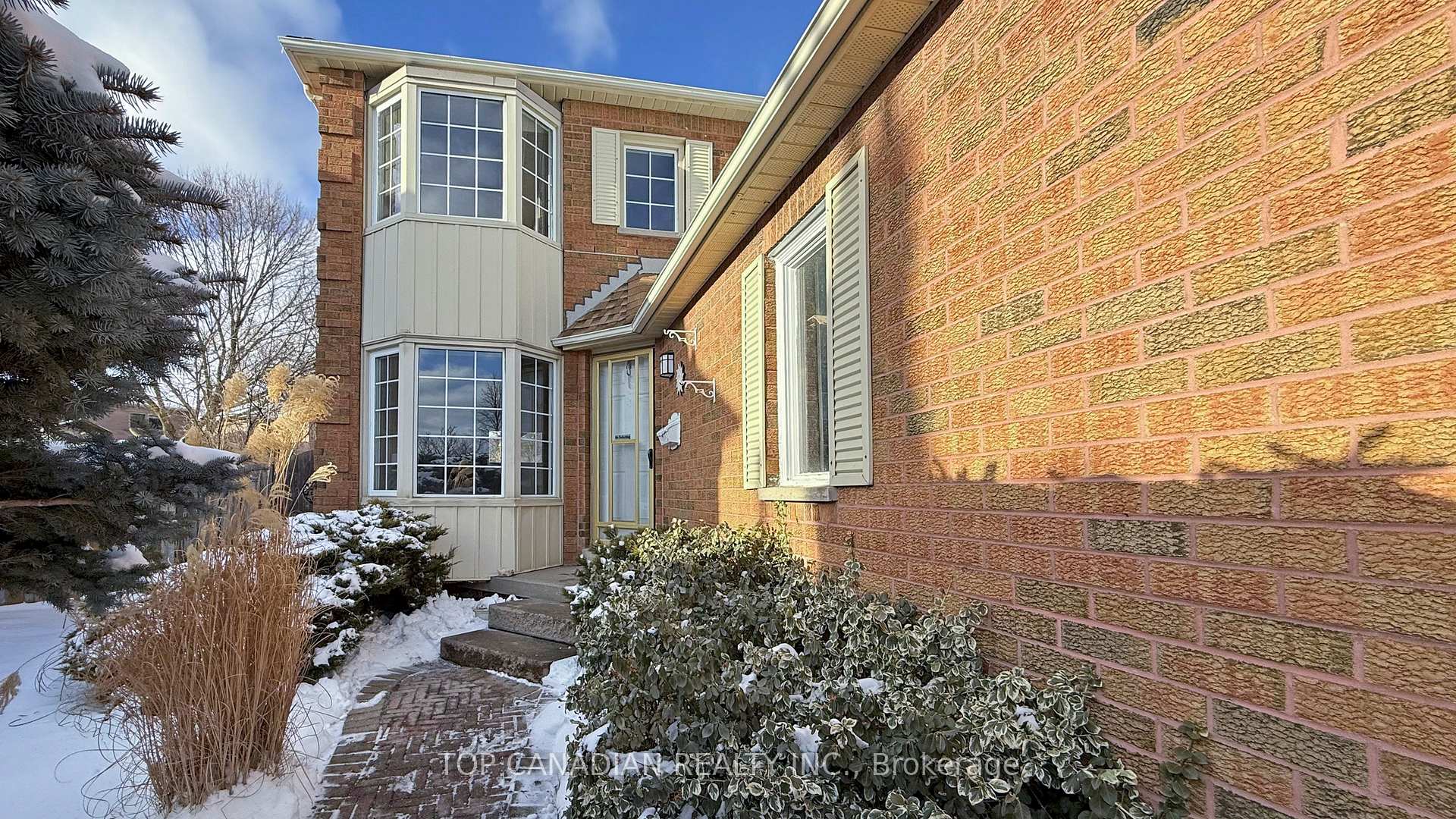 Photo 3 of 16 Old Colony Drive, Whitby, Pringle Creek — HOMEH