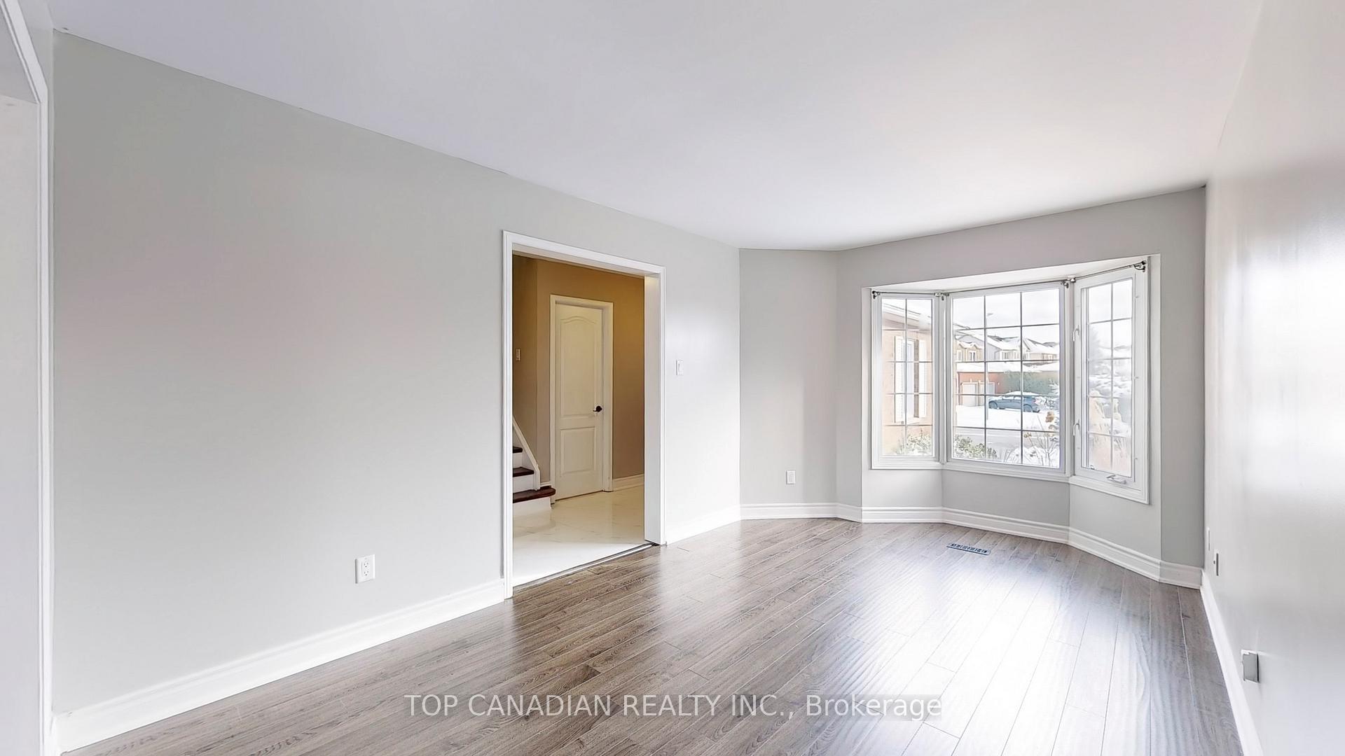 Photo 5 of 16 Old Colony Drive, Whitby, Pringle Creek — HOMEH