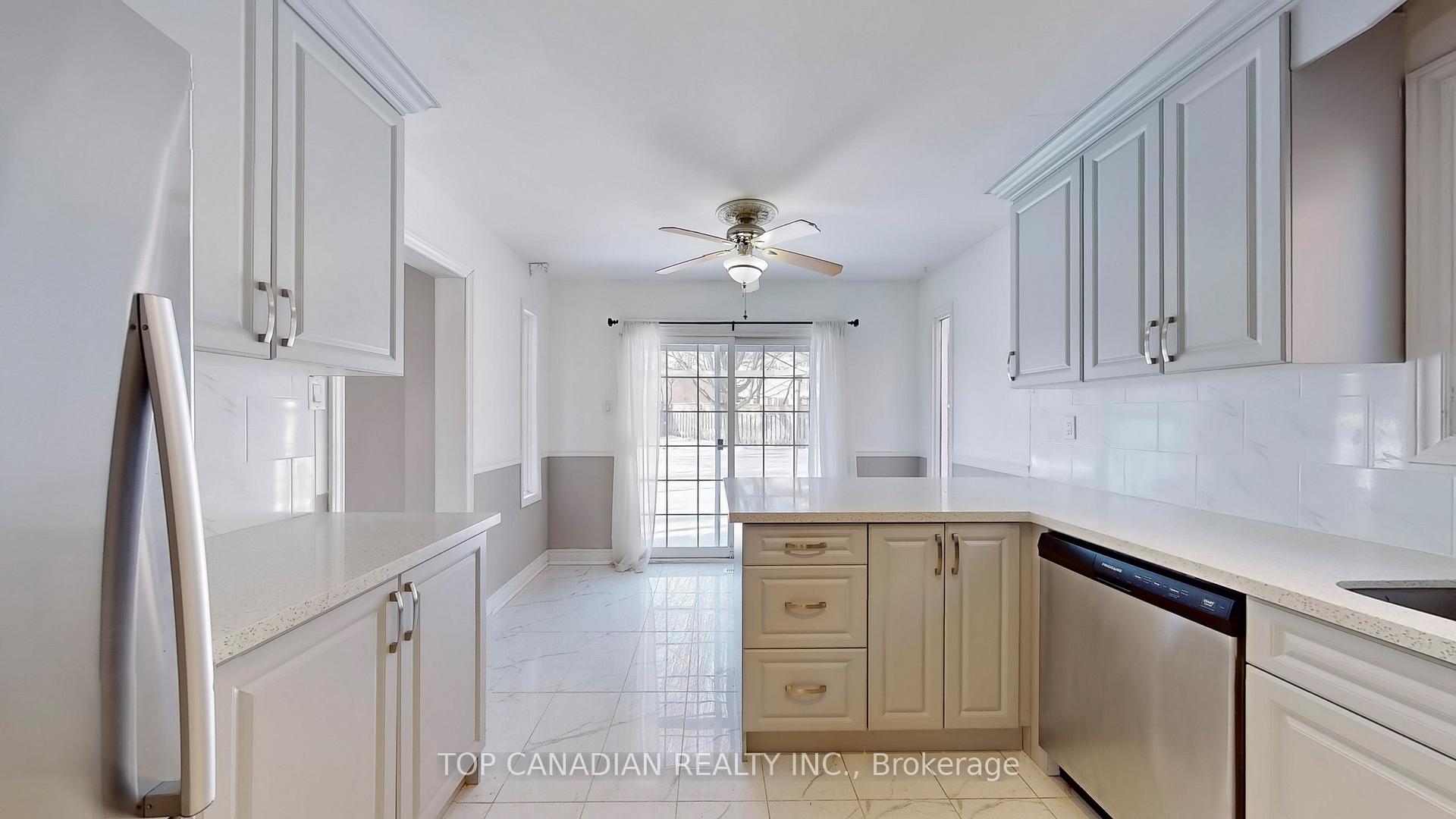 Photo 13 of 16 Old Colony Drive, Whitby, Pringle Creek — HOMEH