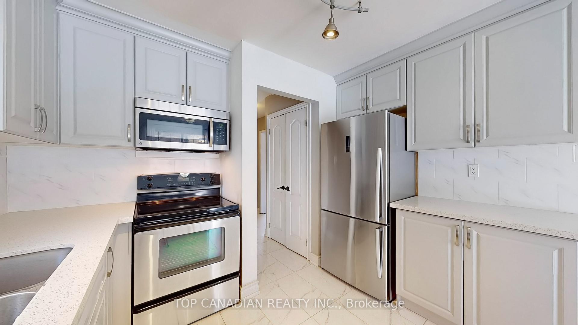 Photo 15 of 16 Old Colony Drive, Whitby, Pringle Creek — HOMEH