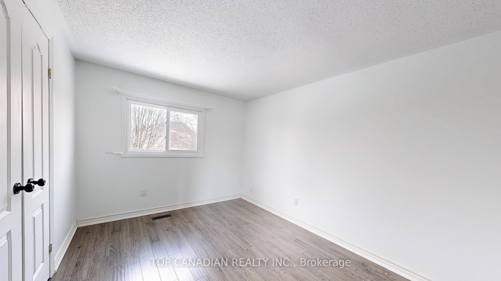 Photo 24 of 16 Old Colony Drive, Whitby, Pringle Creek — HOMEH