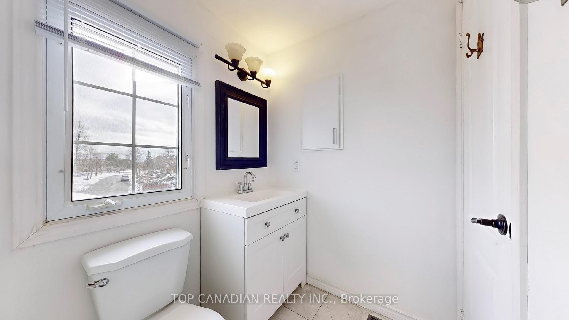 Photo 28 of 16 Old Colony Drive, Whitby, Pringle Creek — HOMEH