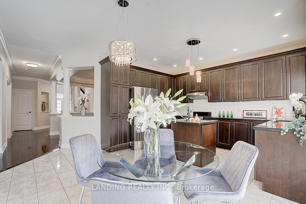 Photo 9 of 23 Daniel Bram Drive, Vaughan, Patterson — HOMEH