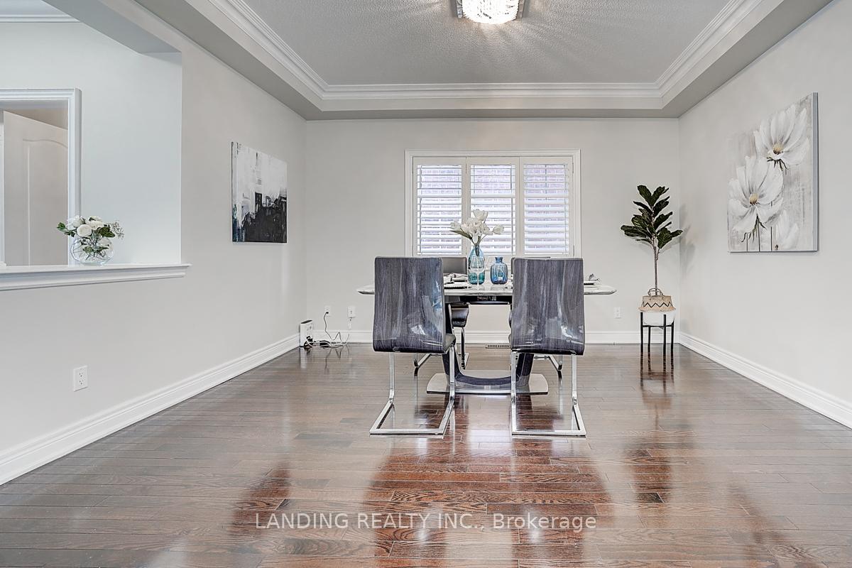 Photo 15 of 23 Daniel Bram Drive, Vaughan, Patterson — HOMEH