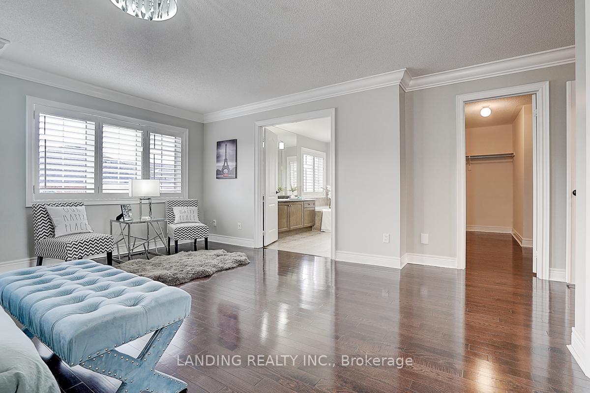 Photo 21 of 23 Daniel Bram Drive, Vaughan, Patterson — HOMEH