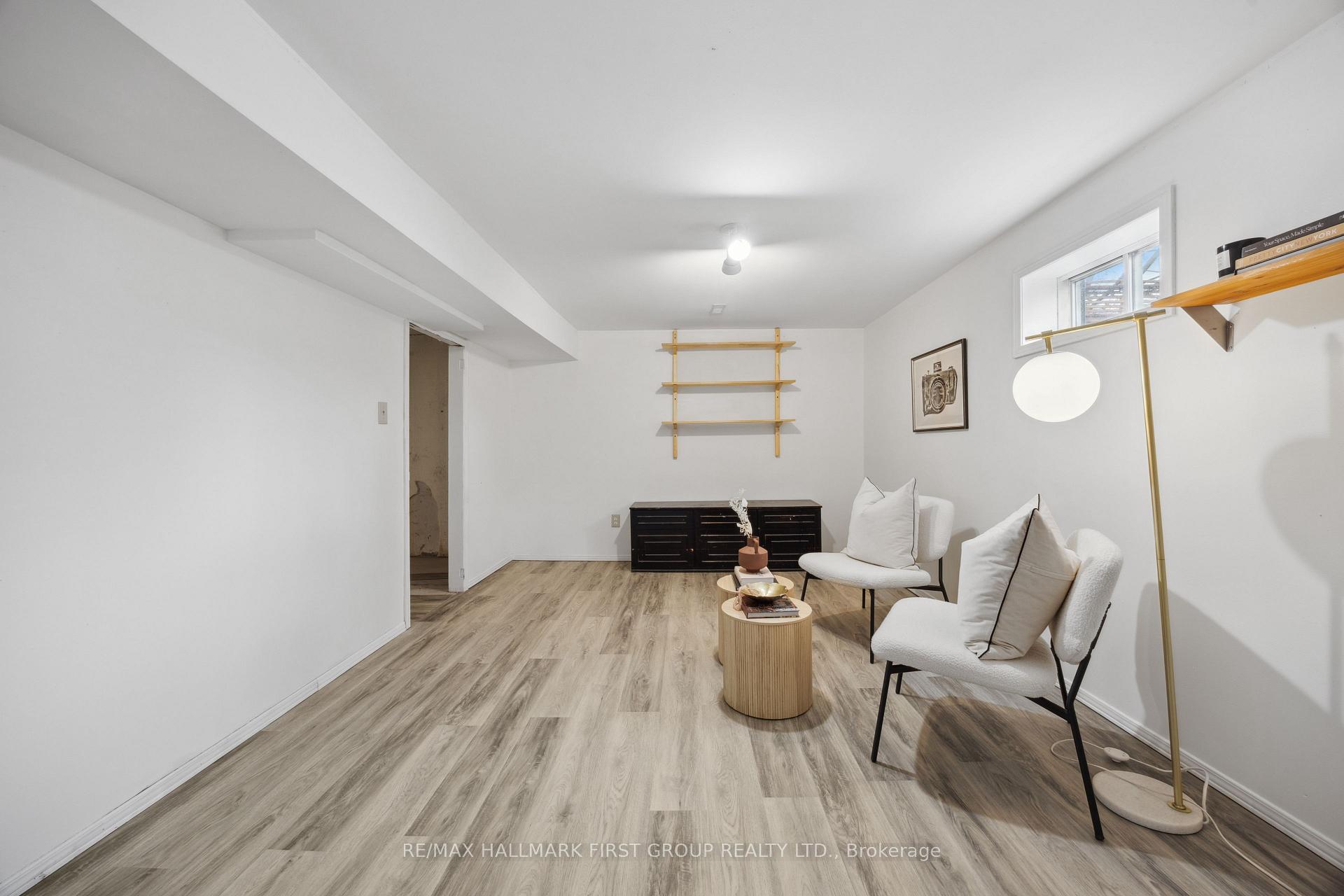 Photo 7 of 651 Radisson Avenue, Oshawa, Vanier — HOMEH