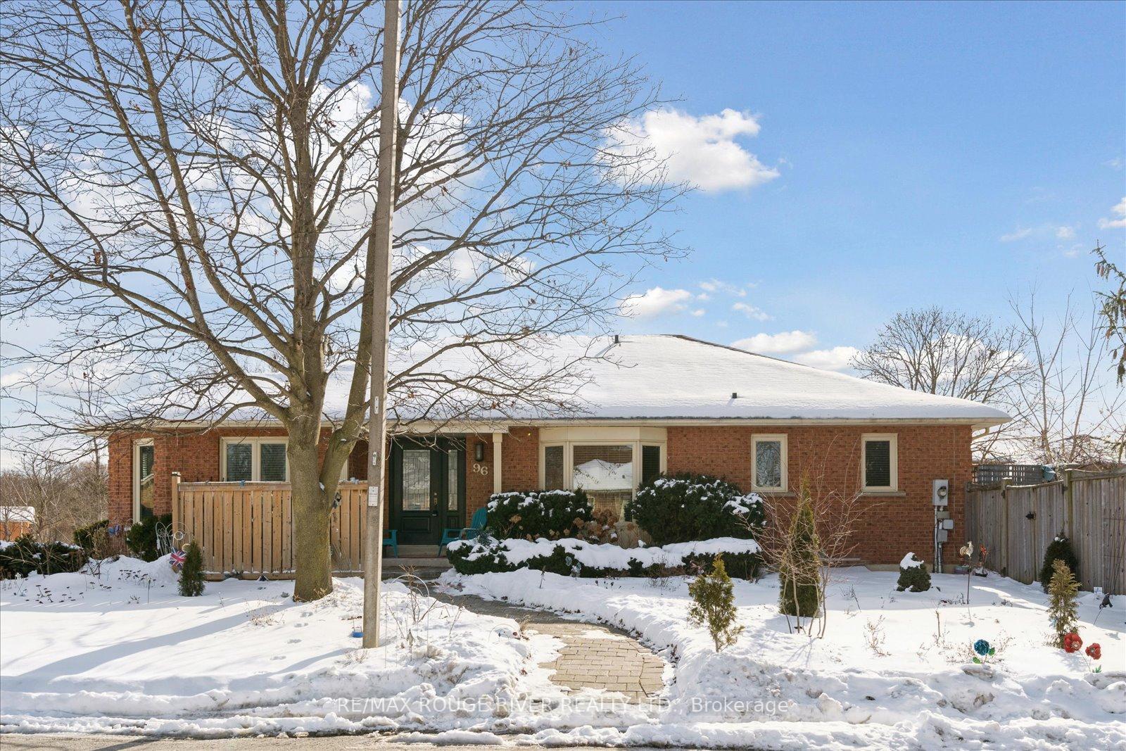 Front of 96 Wyndfield Crescent