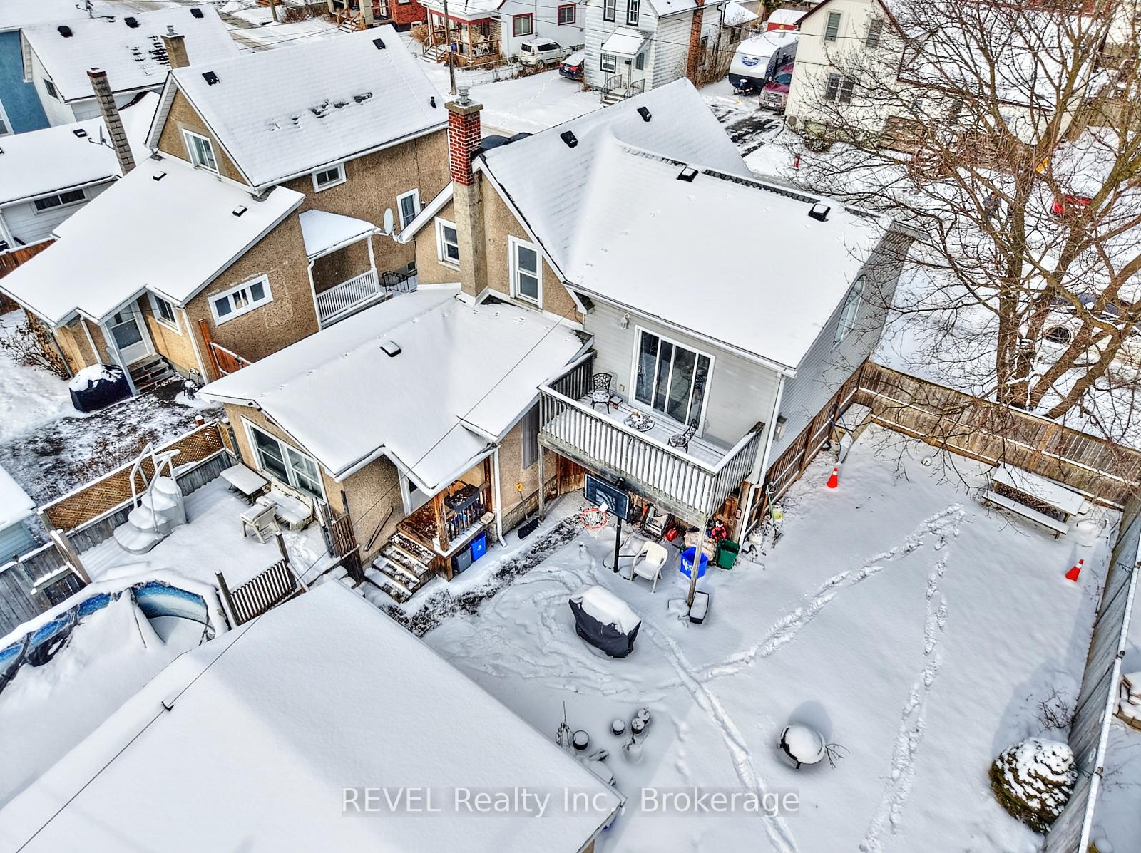 Photo 5 of 37 Randolph Street, Welland, Welland Downtown — HOMEH