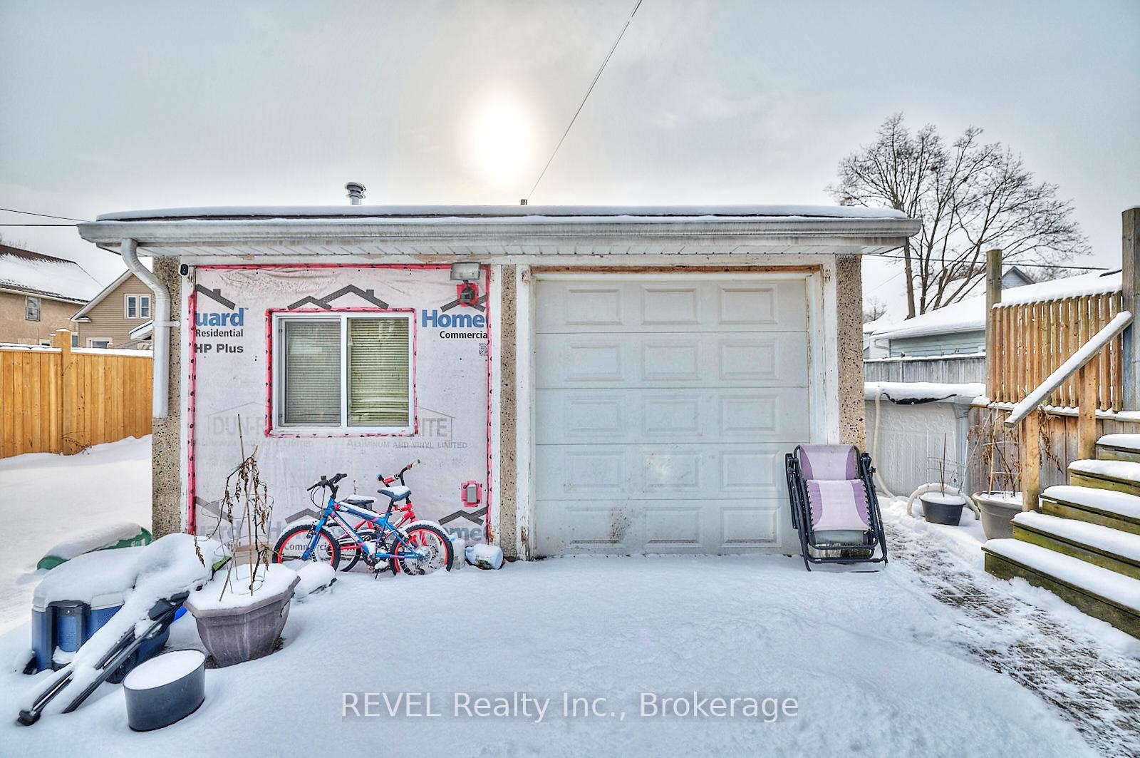 Photo 33 of 37 Randolph Street, Welland, Welland Downtown — HOMEH