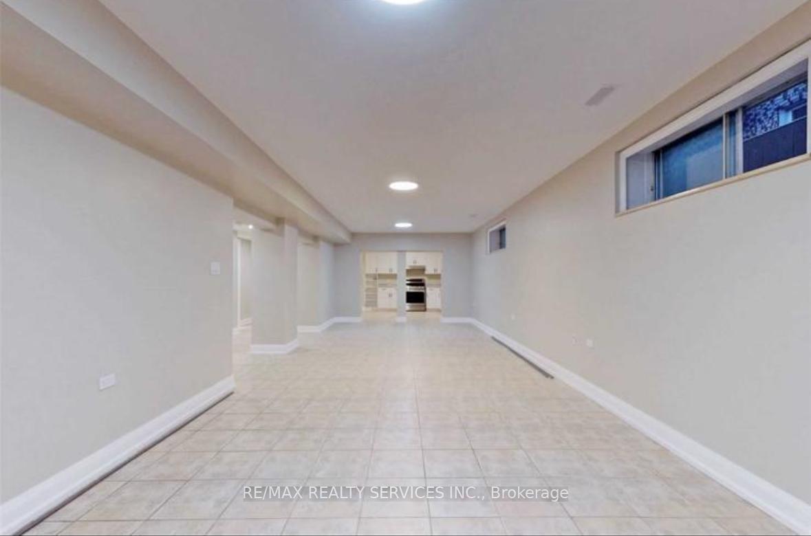 Photo 17 of 97 Wigwoss Drive, Vaughan, East Woodbridge — HOMEH