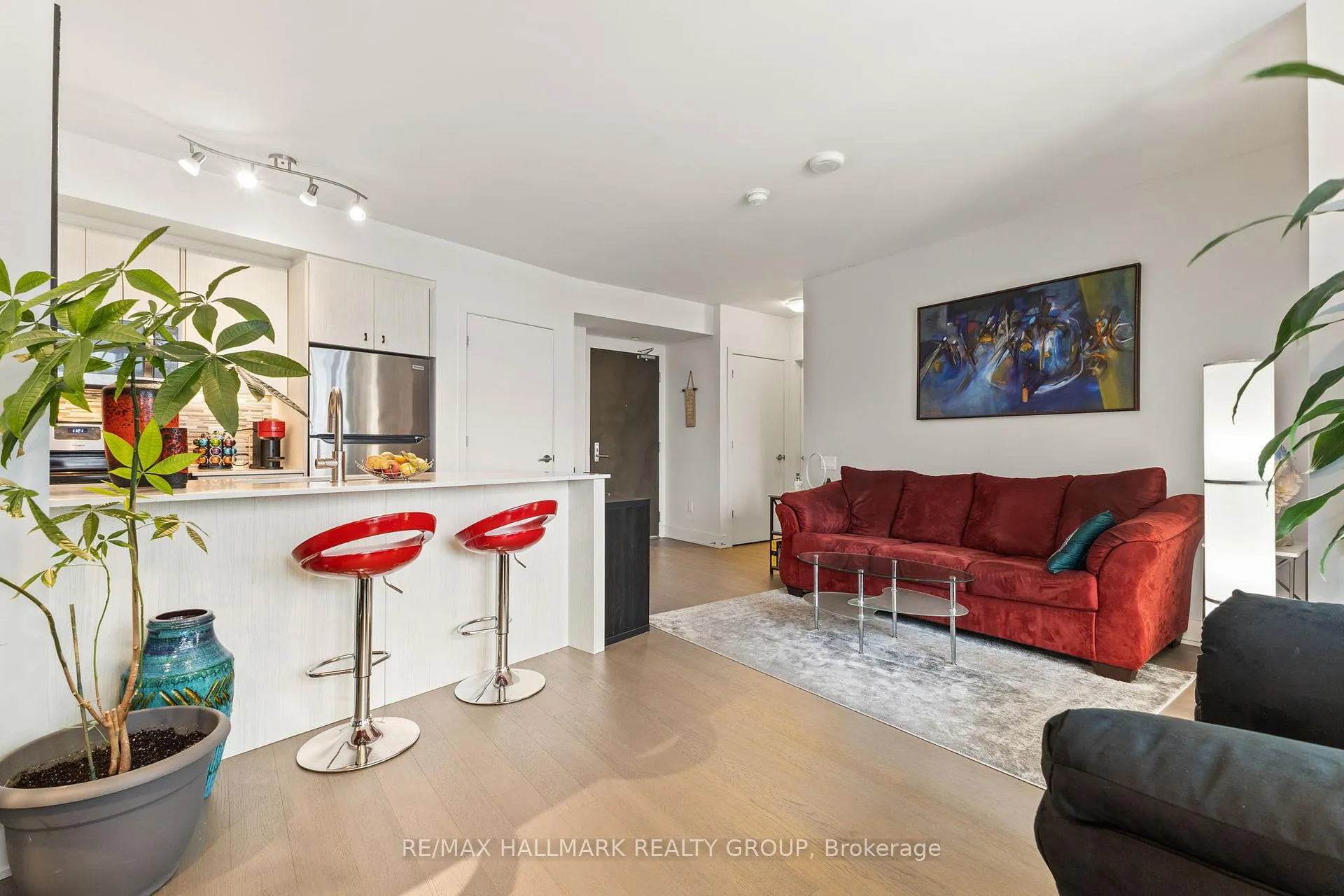 Photo 11 of Unit 418, 411 Mackay Street, Ottawa, Lindenlea — HOMEH