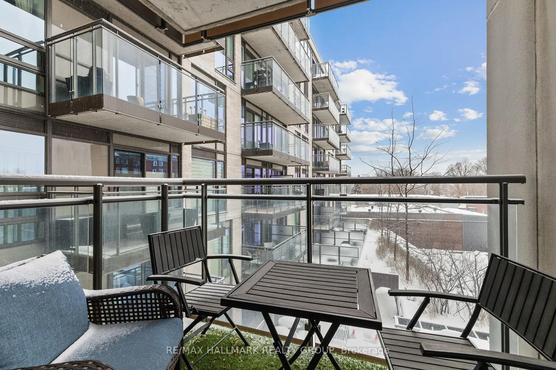 Photo 13 of Unit 418, 411 Mackay Street, Ottawa, Lindenlea — HOMEH