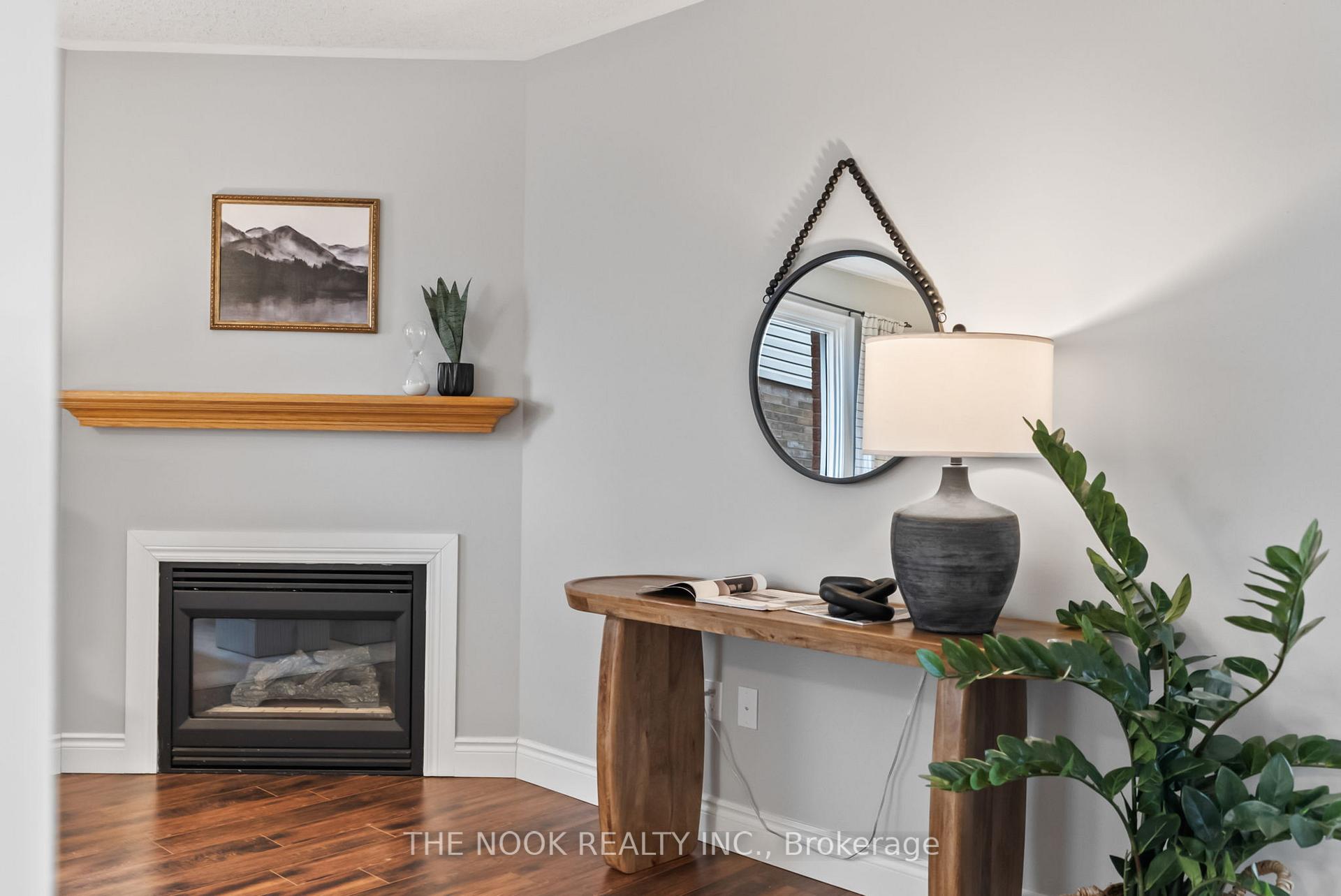 Photo 10 of 33 Old Colony Drive, Whitby, Pringle Creek — HOMEH