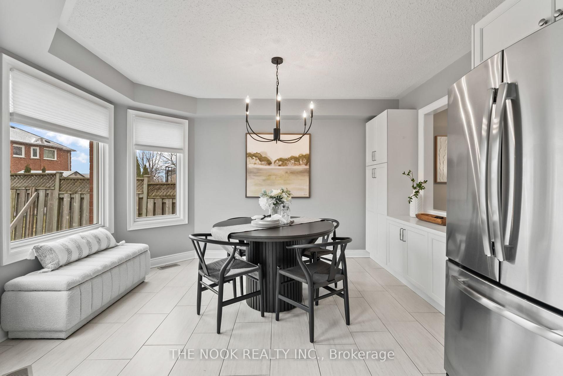 Photo 13 of 33 Old Colony Drive, Whitby, Pringle Creek — HOMEH
