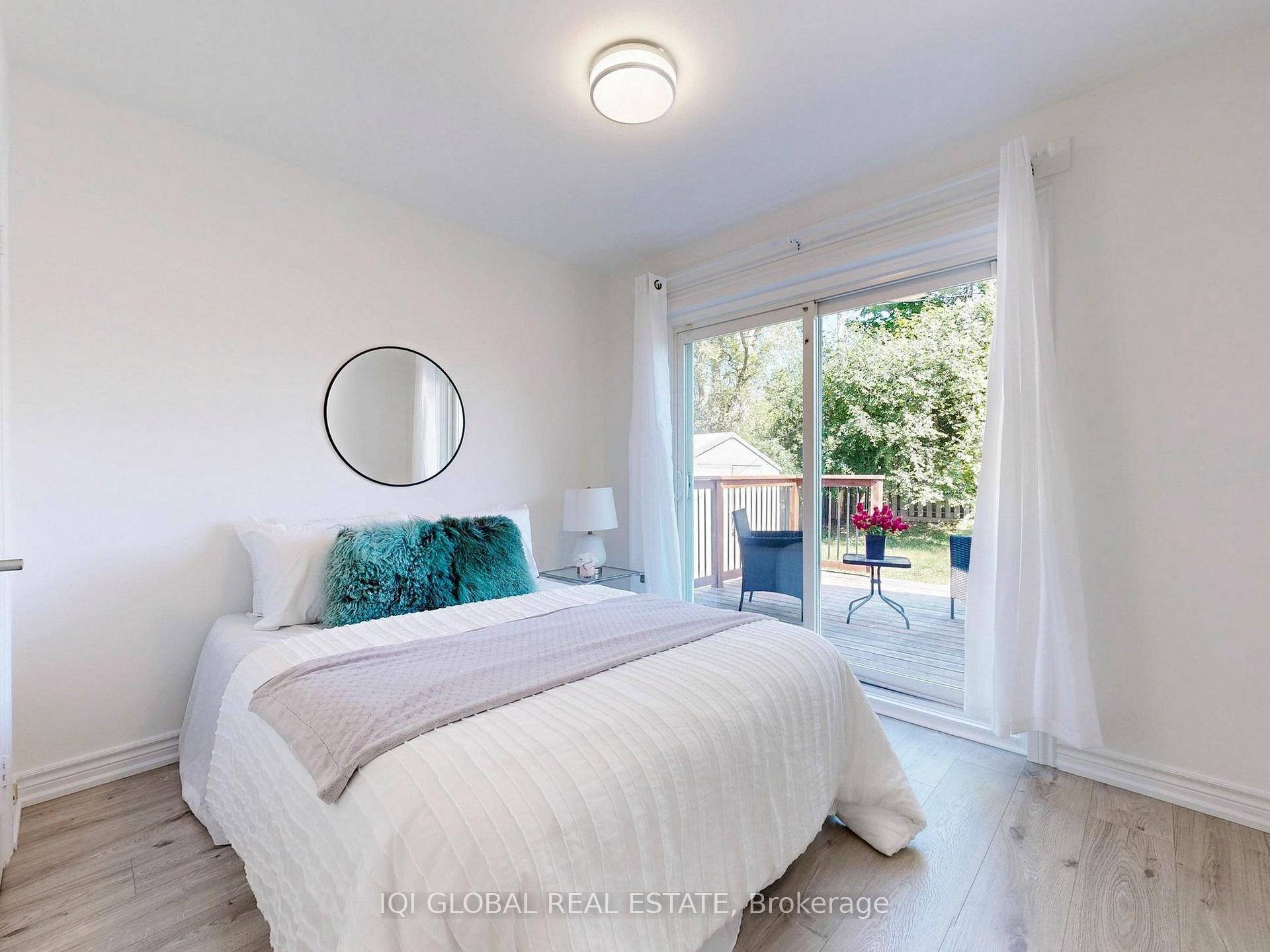 Photo 7 of 12 Billingsgate Crescent, Ajax, South East — HOMEH