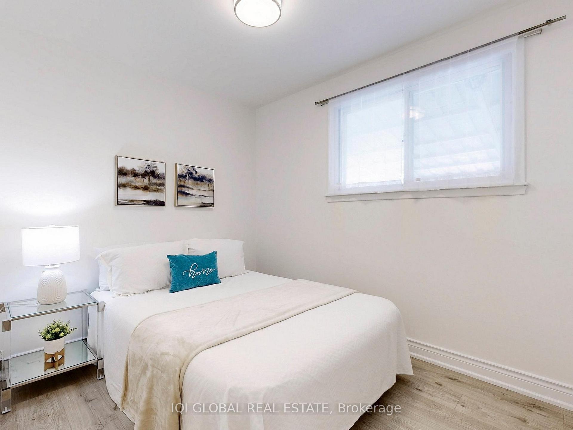 Photo 9 of 12 Billingsgate Crescent, Ajax, South East — HOMEH