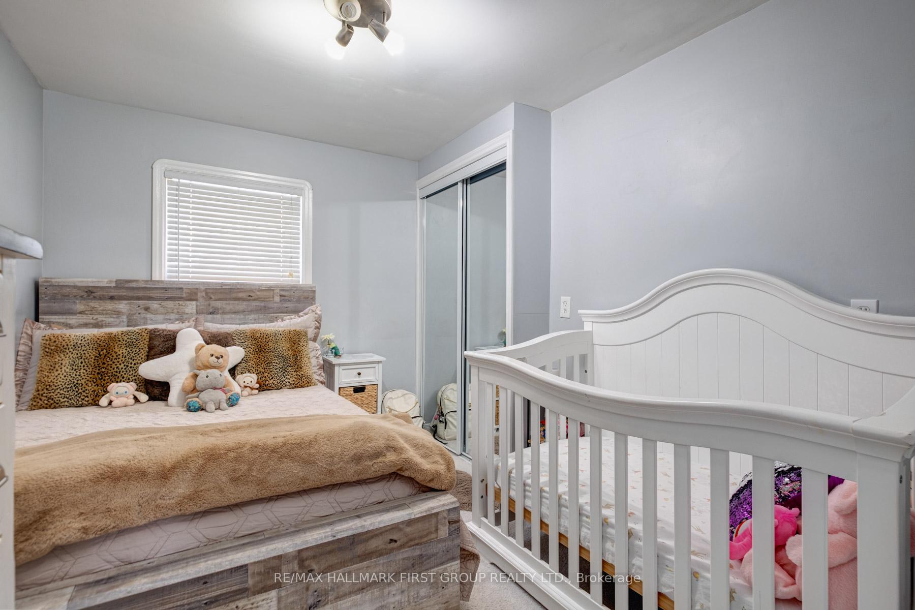 Photo 12 of 294 Wolfe Street, Oshawa, Lakeview — HOMEH
