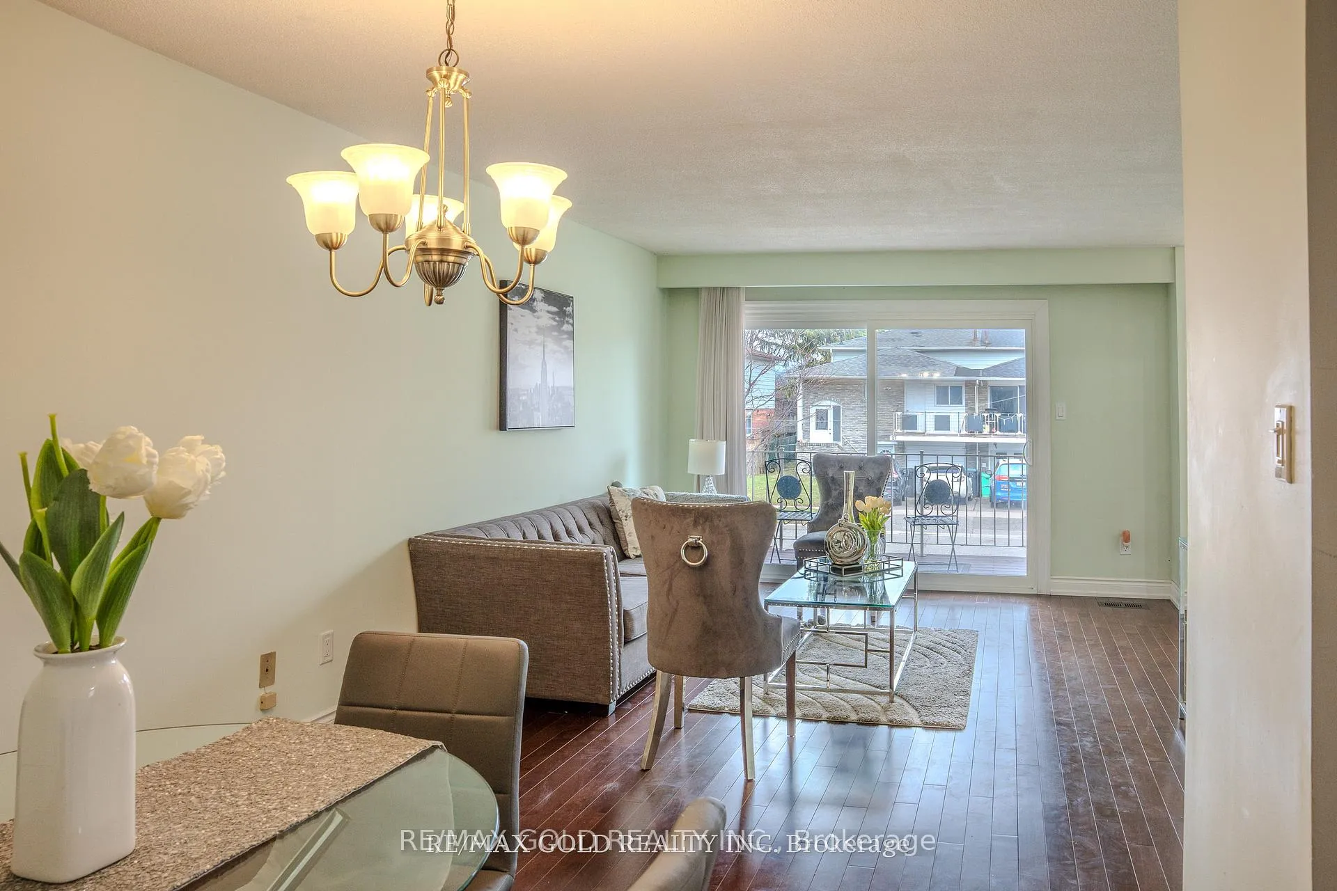 Photo 7 of 80 Ivybridge Drive, Brampton, Madoc — HOMEH