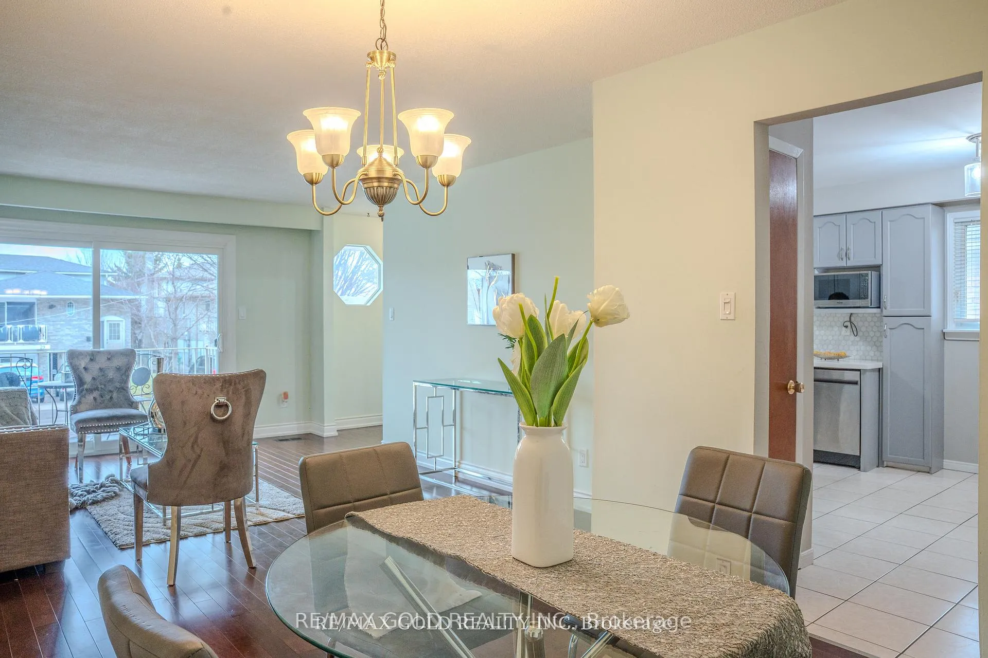 Photo 8 of 80 Ivybridge Drive, Brampton, Madoc — HOMEH