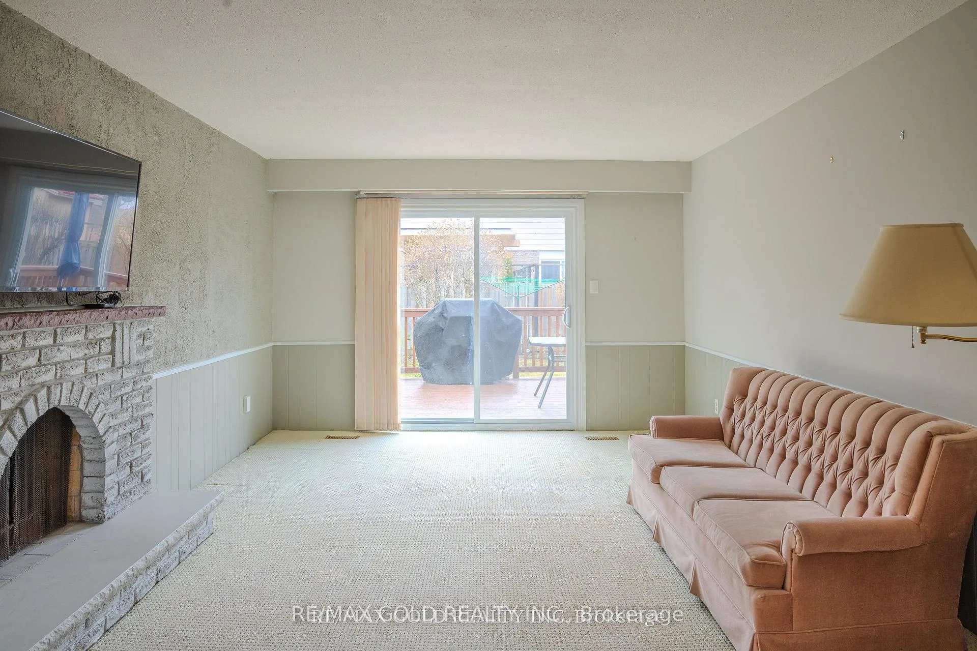 Photo 18 of 80 Ivybridge Drive, Brampton, Madoc — HOMEH
