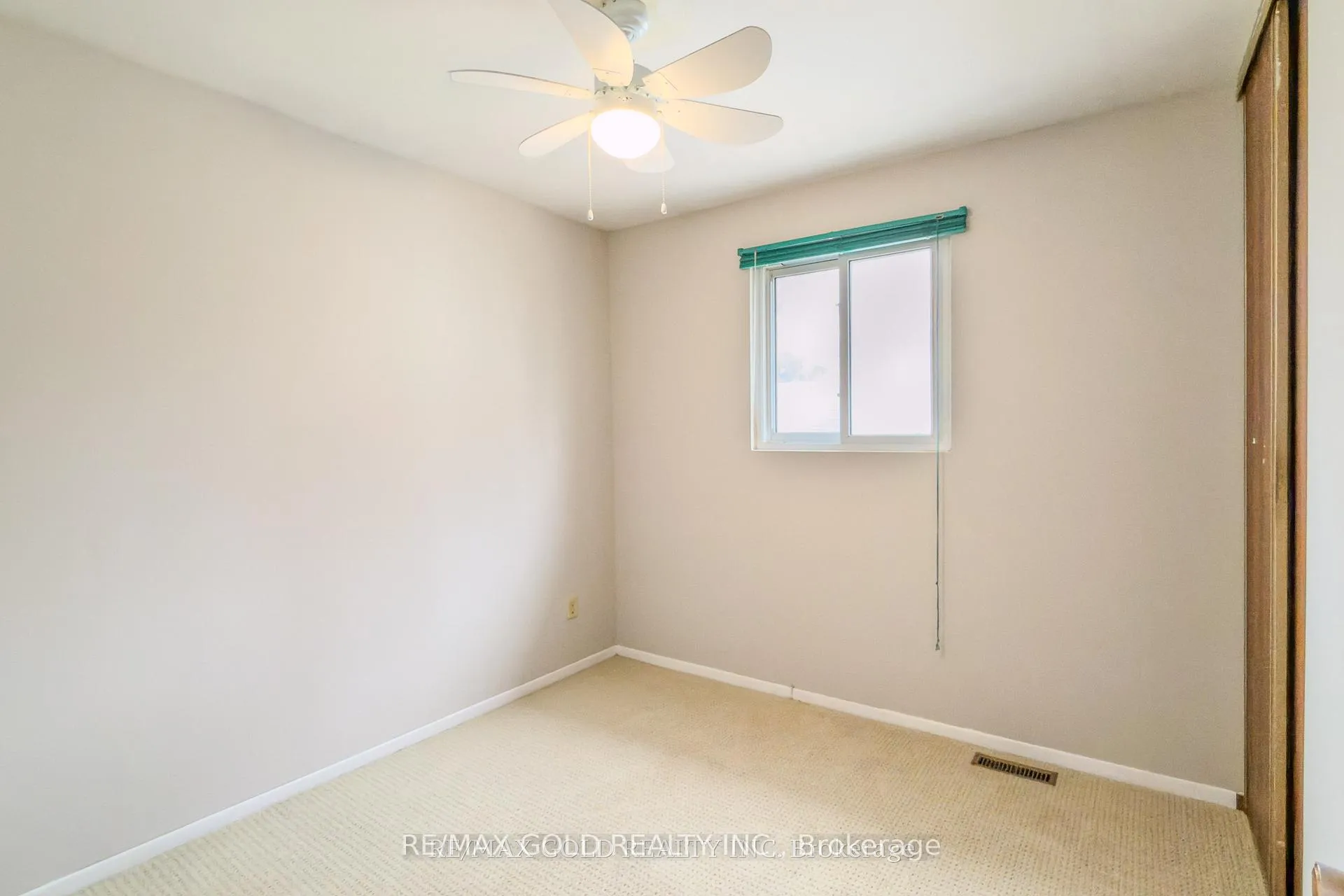 Photo 22 of 80 Ivybridge Drive, Brampton, Madoc — HOMEH