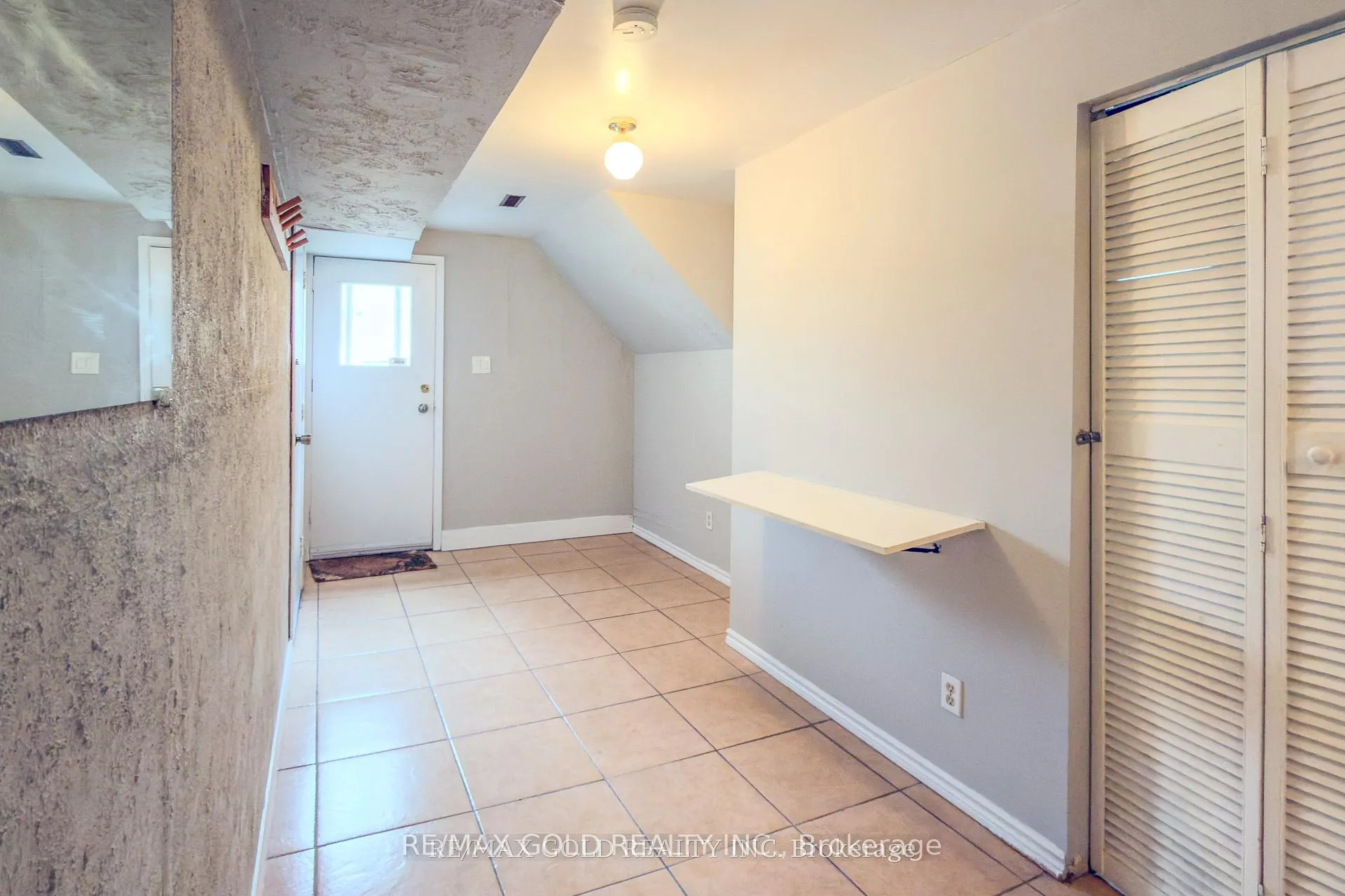 Photo 28 of 80 Ivybridge Drive, Brampton, Madoc — HOMEH