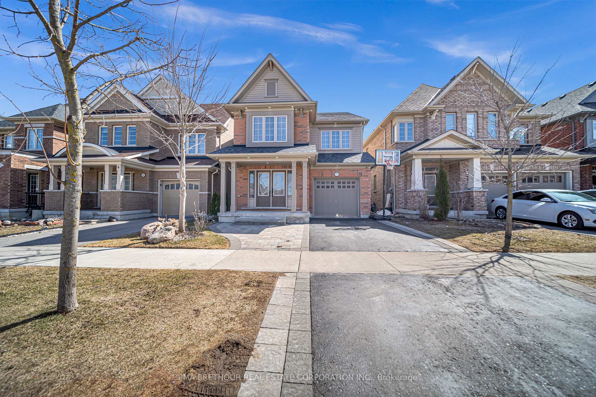 Photo 2 of 173 Hyperion Court, Oshawa, Windfields — HOMEH