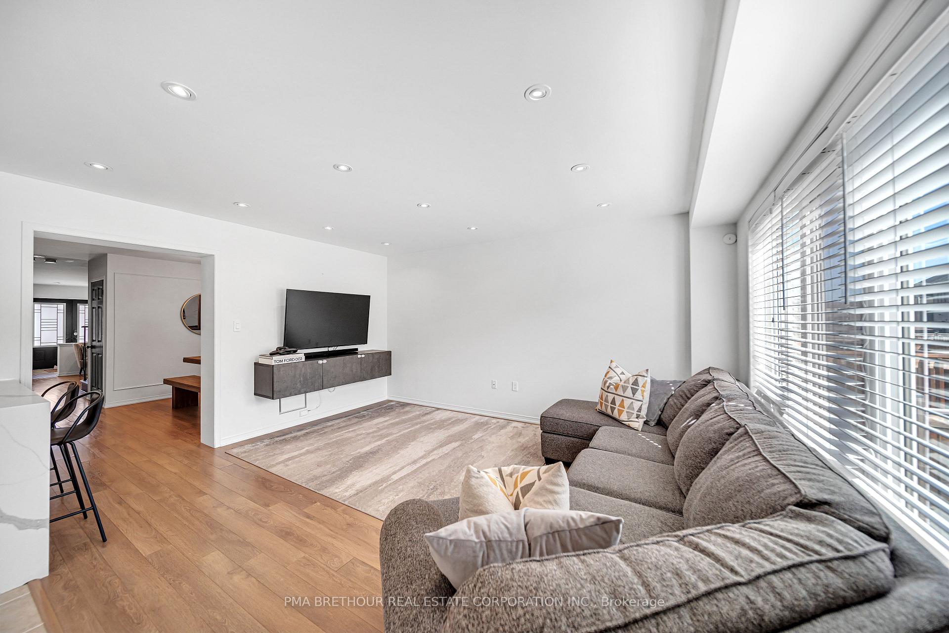 Photo 11 of 173 Hyperion Court, Oshawa, Windfields — HOMEH