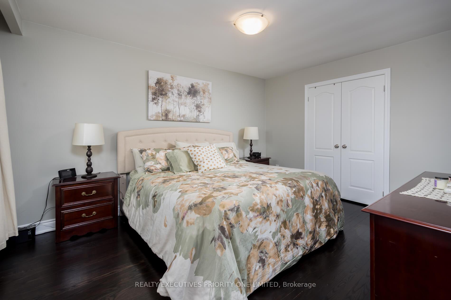 Photo 17 of 206 Andrew Park, Vaughan, West Woodbridge — HOMEH