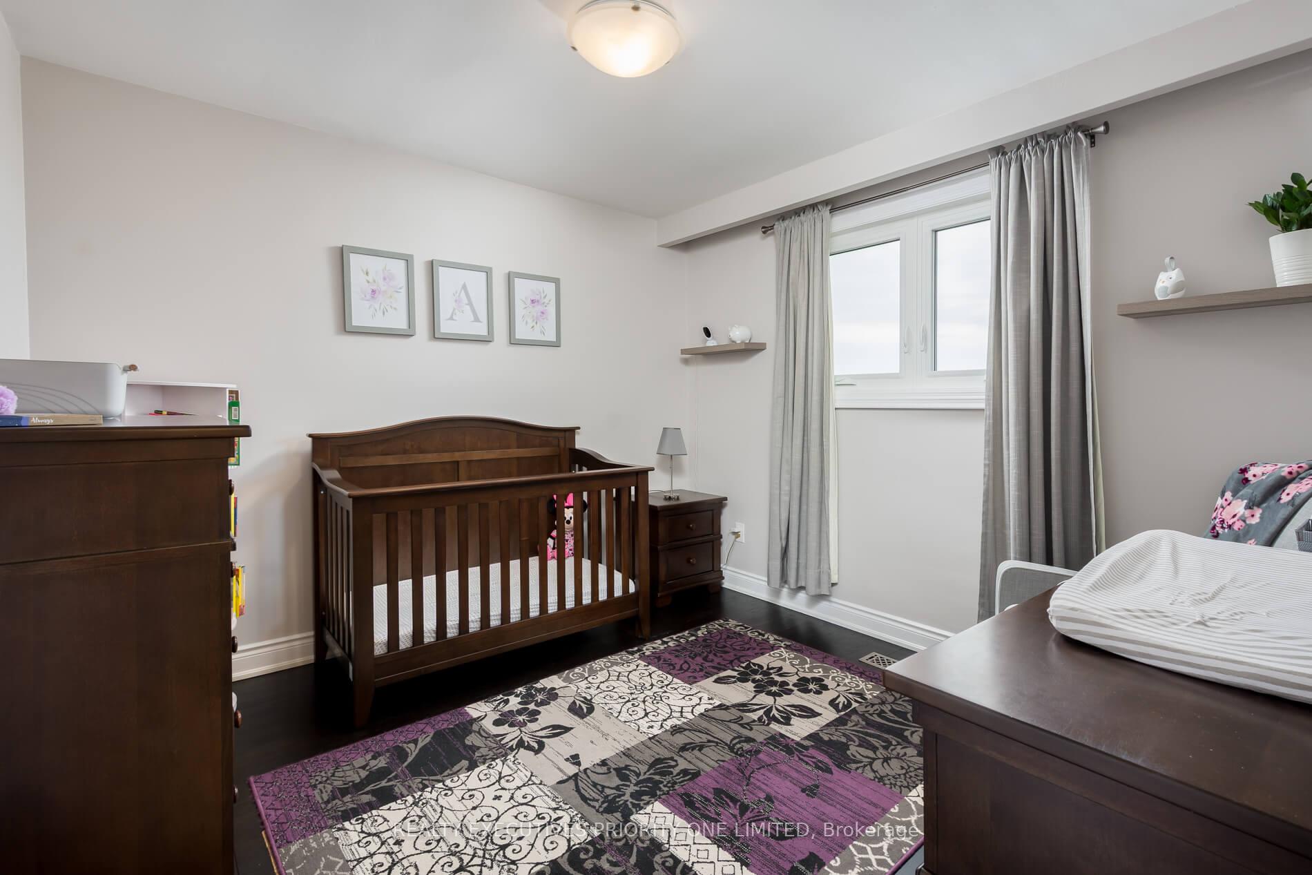 Photo 19 of 206 Andrew Park, Vaughan, West Woodbridge — HOMEH