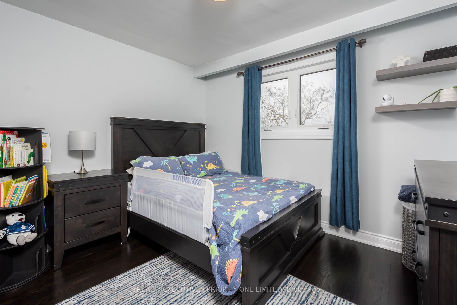 Photo 20 of 206 Andrew Park, Vaughan, West Woodbridge — HOMEH