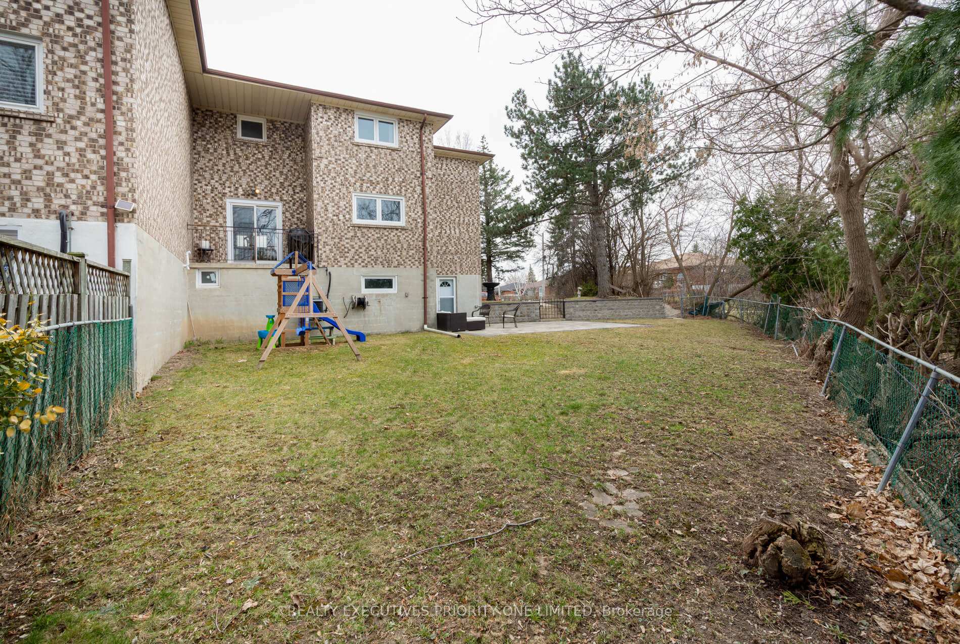 Photo 32 of 206 Andrew Park, Vaughan, West Woodbridge — HOMEH