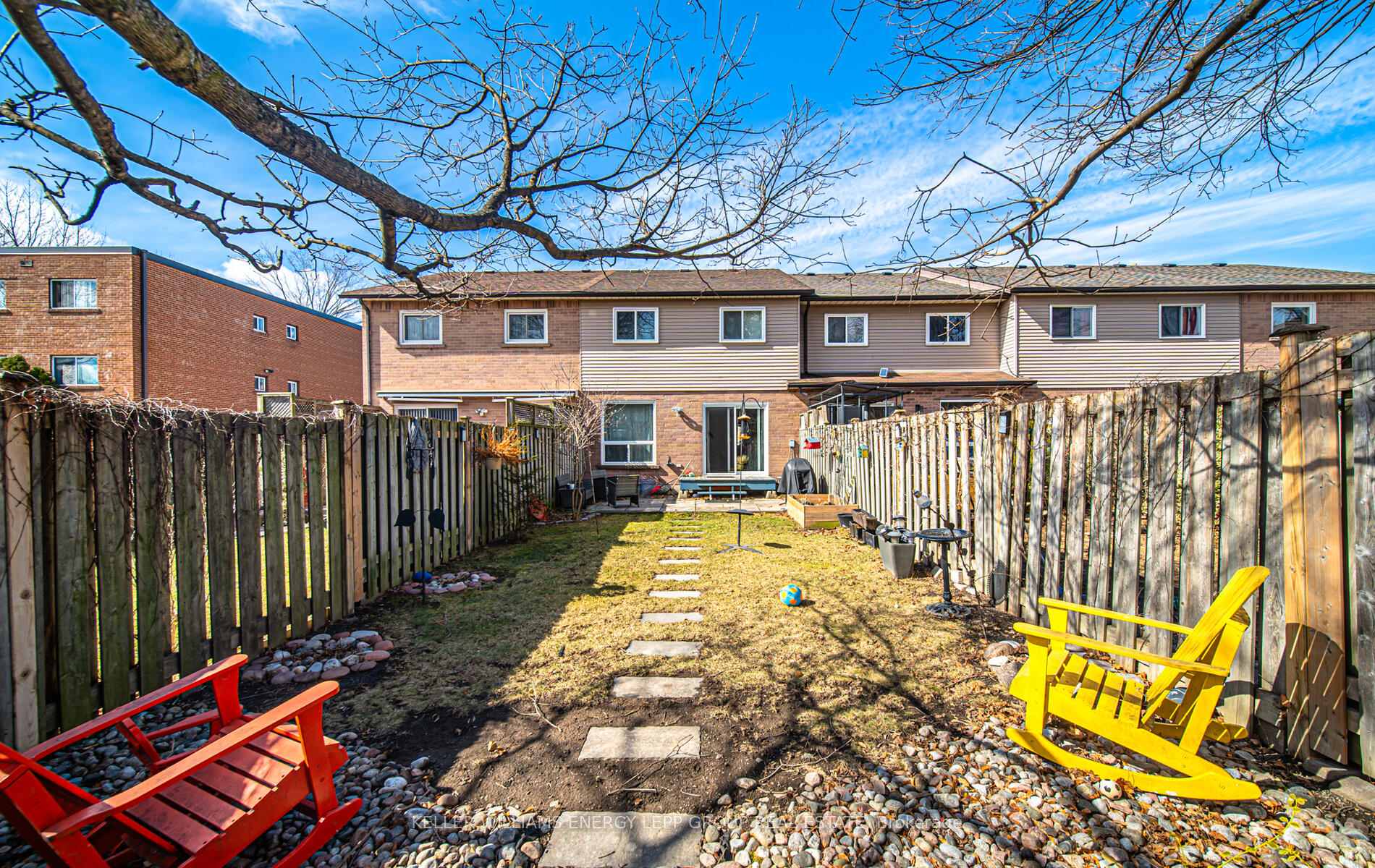 Photo 1 of Unit 4, 1705 Charles Street, Whitby, Port Whitby — HOMEH