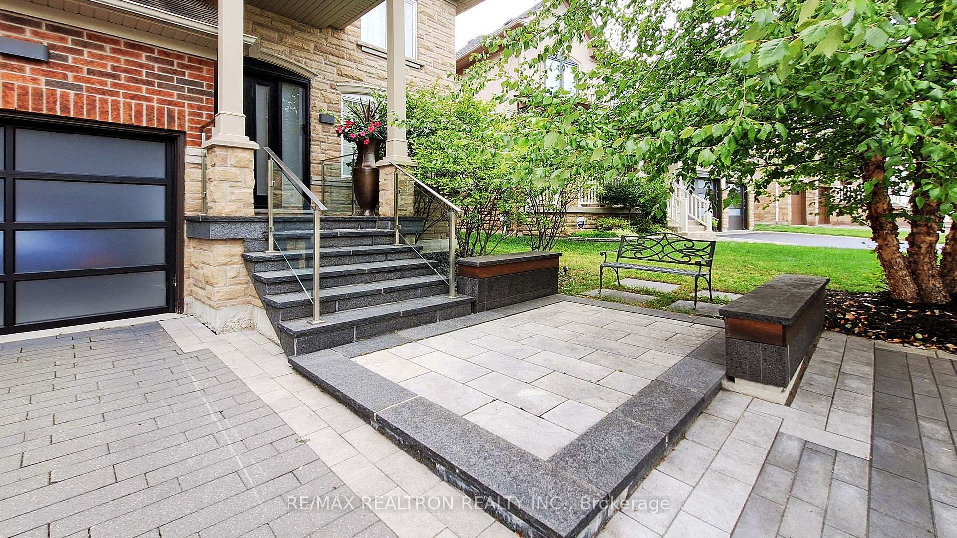 Photo 7 of 24 Gladue Street, Vaughan, Patterson — HOMEH